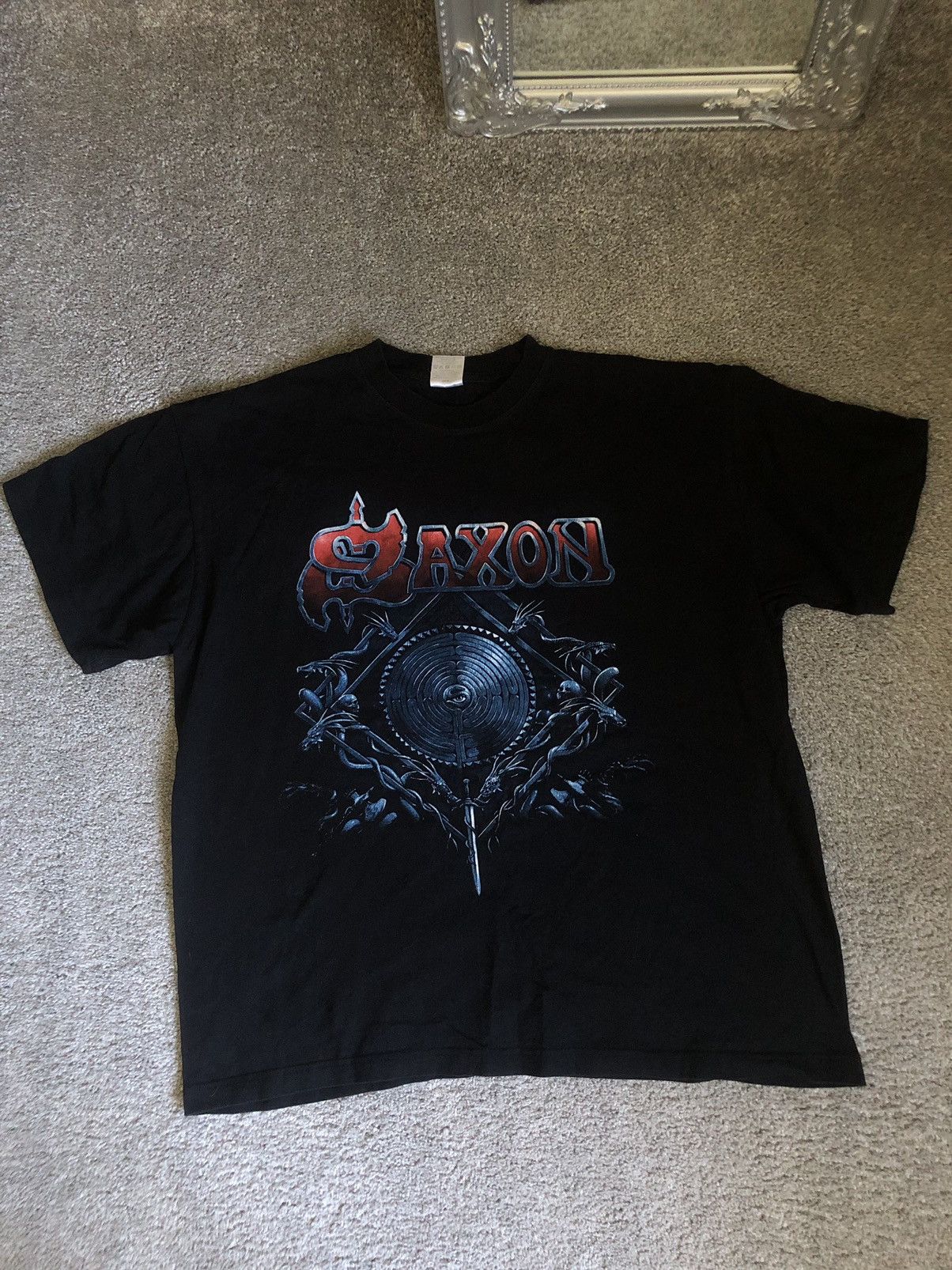 Band Tees × Vintage SAXON WORLD TOUR 2009 TEE Size US XL / EU 56 / 4 - 1 Thumbnail