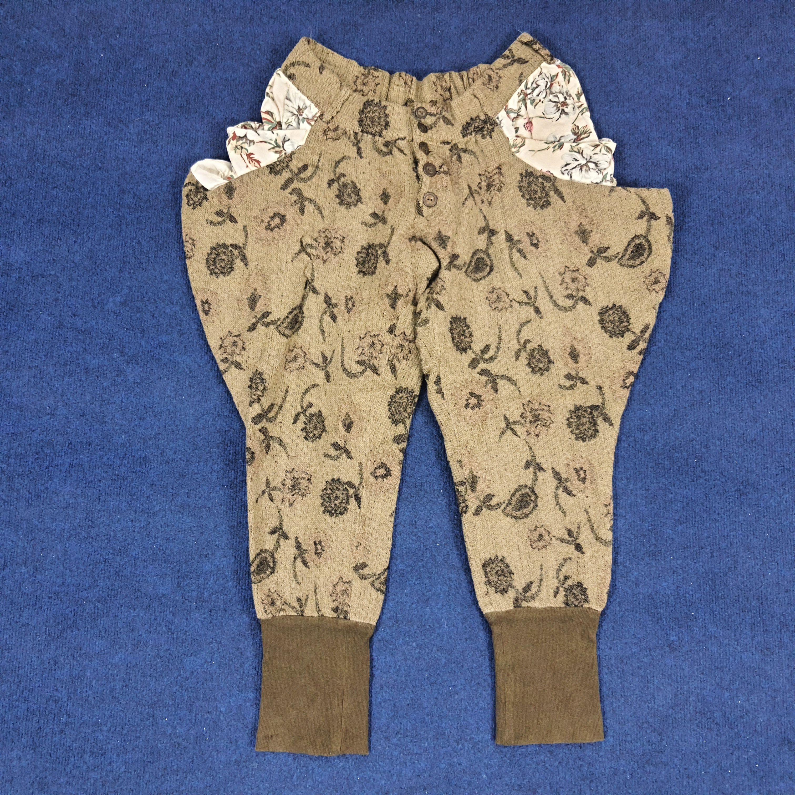Japanese Brand × Vintage Vintage Pollin Flower Art Sweatpants Size 31" - 1 Thumbnail