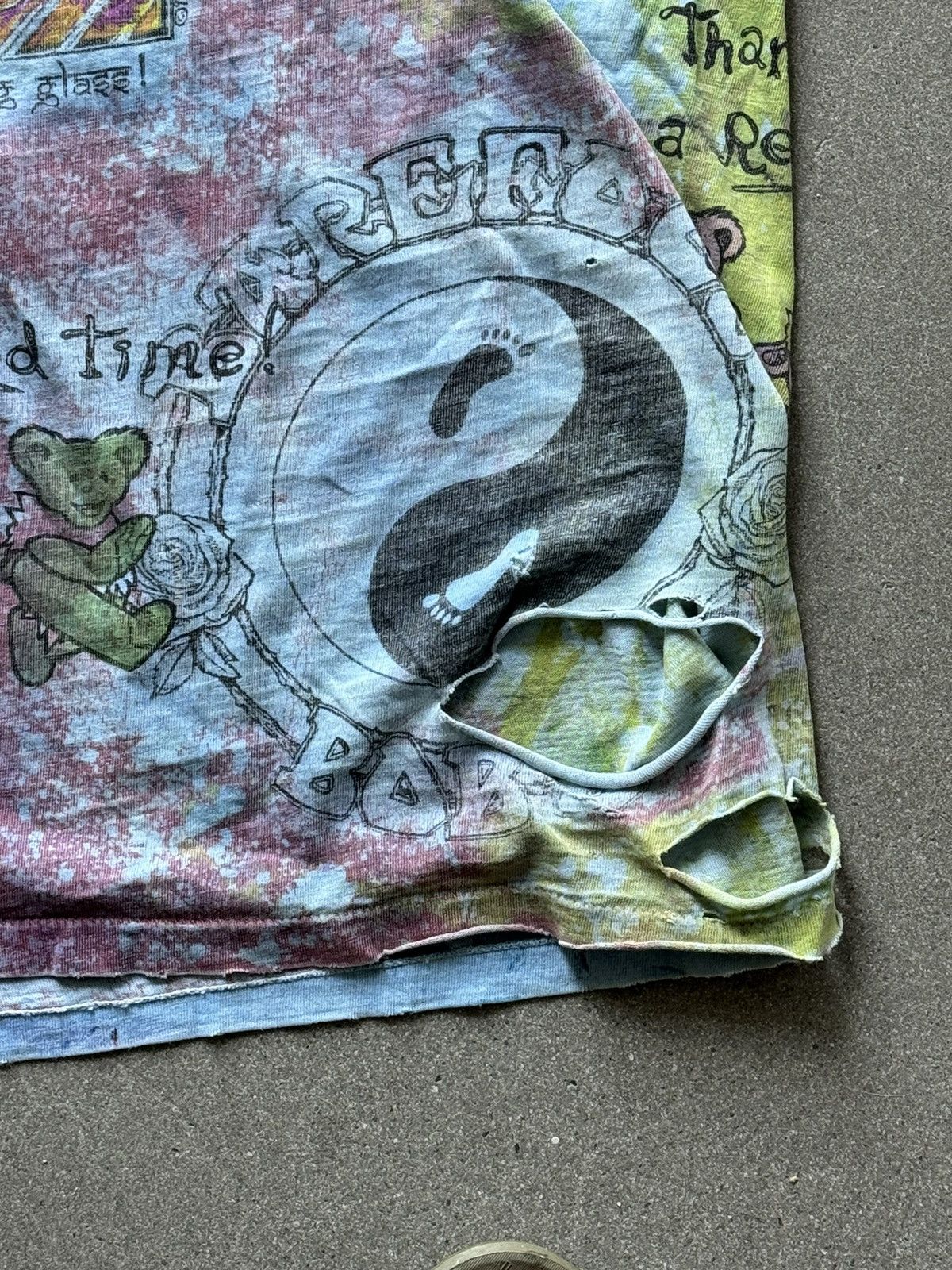 Vintage Vintage Grateful Dead, Wesley waters art, cut tag 25/28 Size US XXL / EU 58 / 5 - 2 Thumbnail