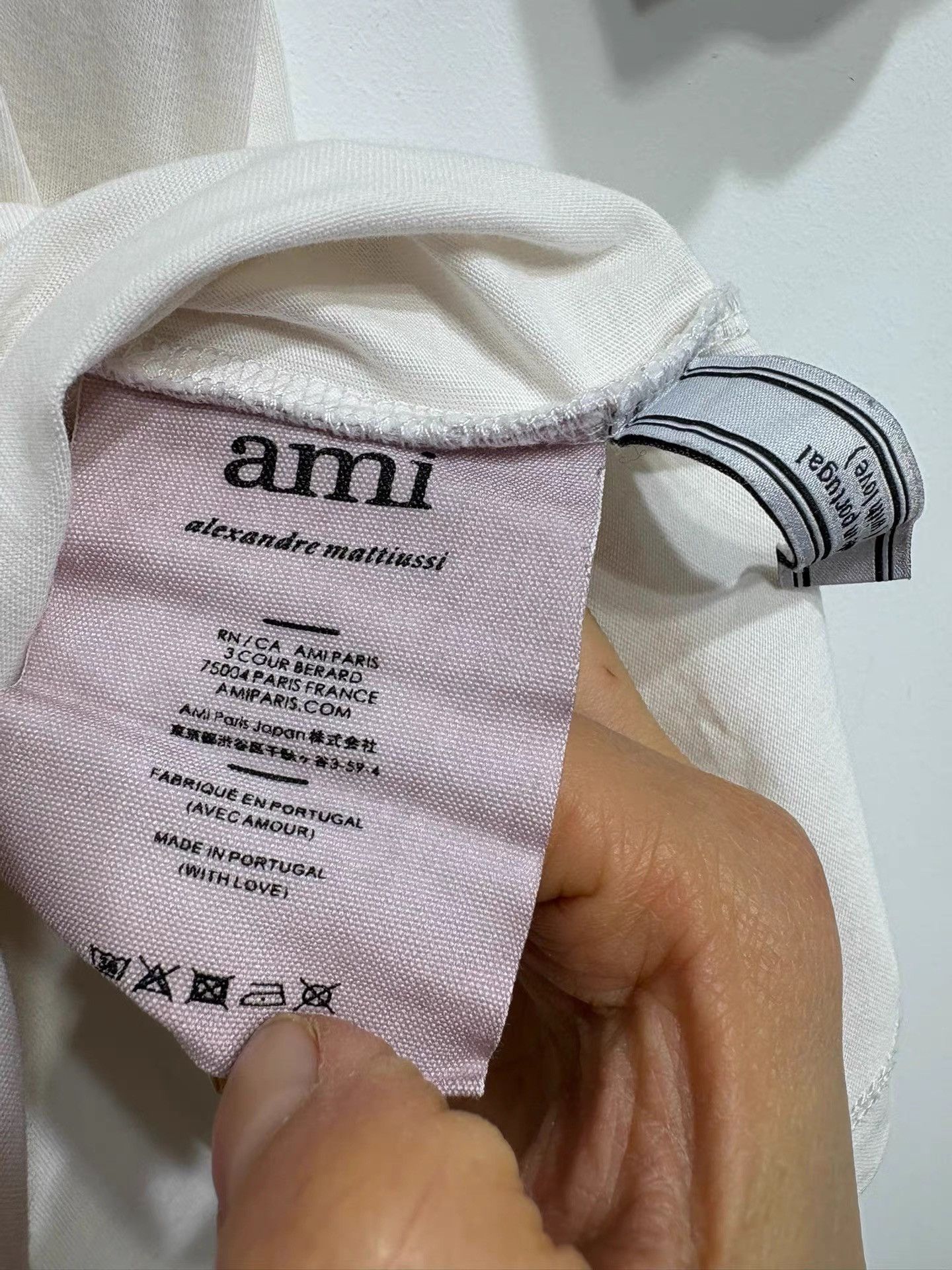 AMI AmiParis Classic White Short Sleeve T-Shirt K29 Size US M / EU 48-50 / 2 - 5 Thumbnail