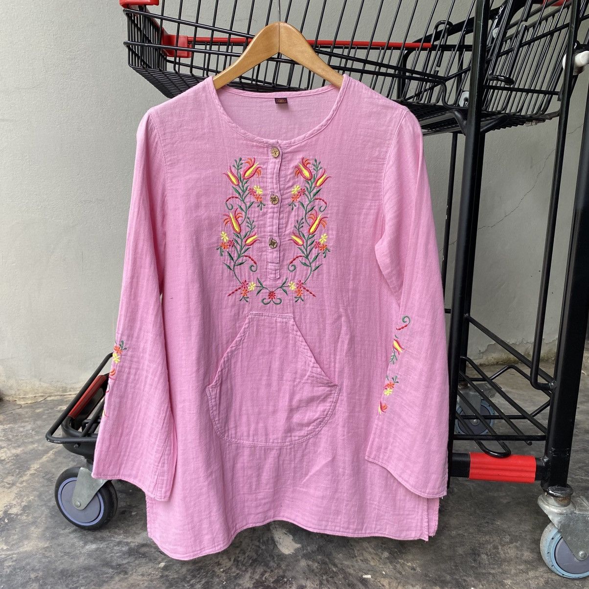 Hysteric Glamour HYSTERIC GLAMOUR Light Pink Floral Embroidered Tunic Size M / US 6-8 / IT 42-44 - 2 Thumbnail