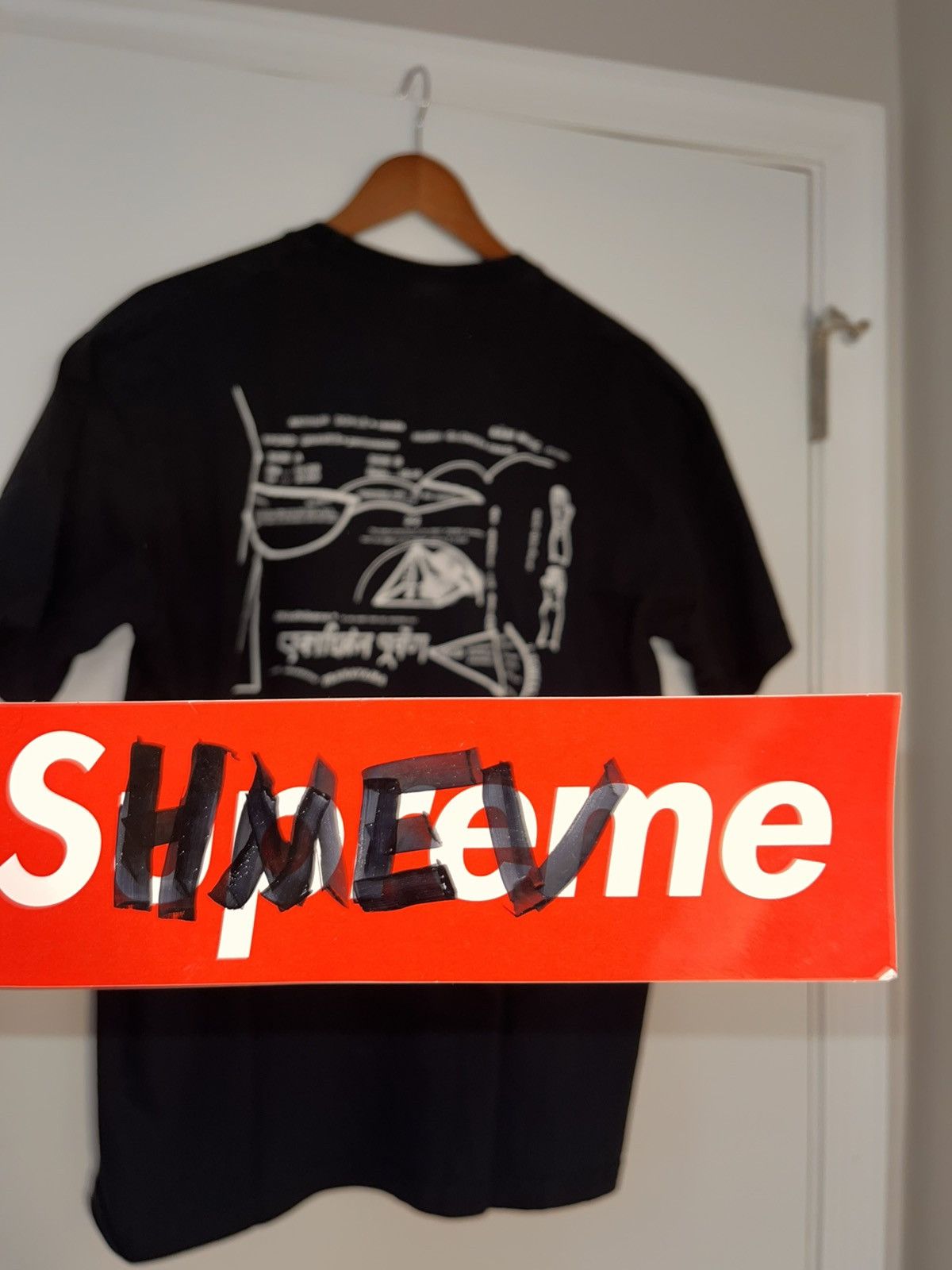 Supreme Supreme Ford Graves Tee Size US L / EU 52-54 / 3 - 11 Thumbnail