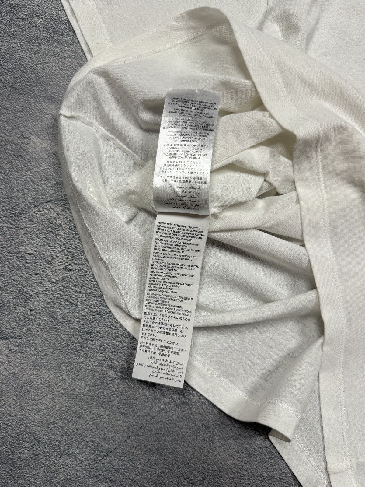 Gucci Gucci Tee Shirt Flower Big Logo Size US S / EU 44-46 / 1 - 13 Thumbnail