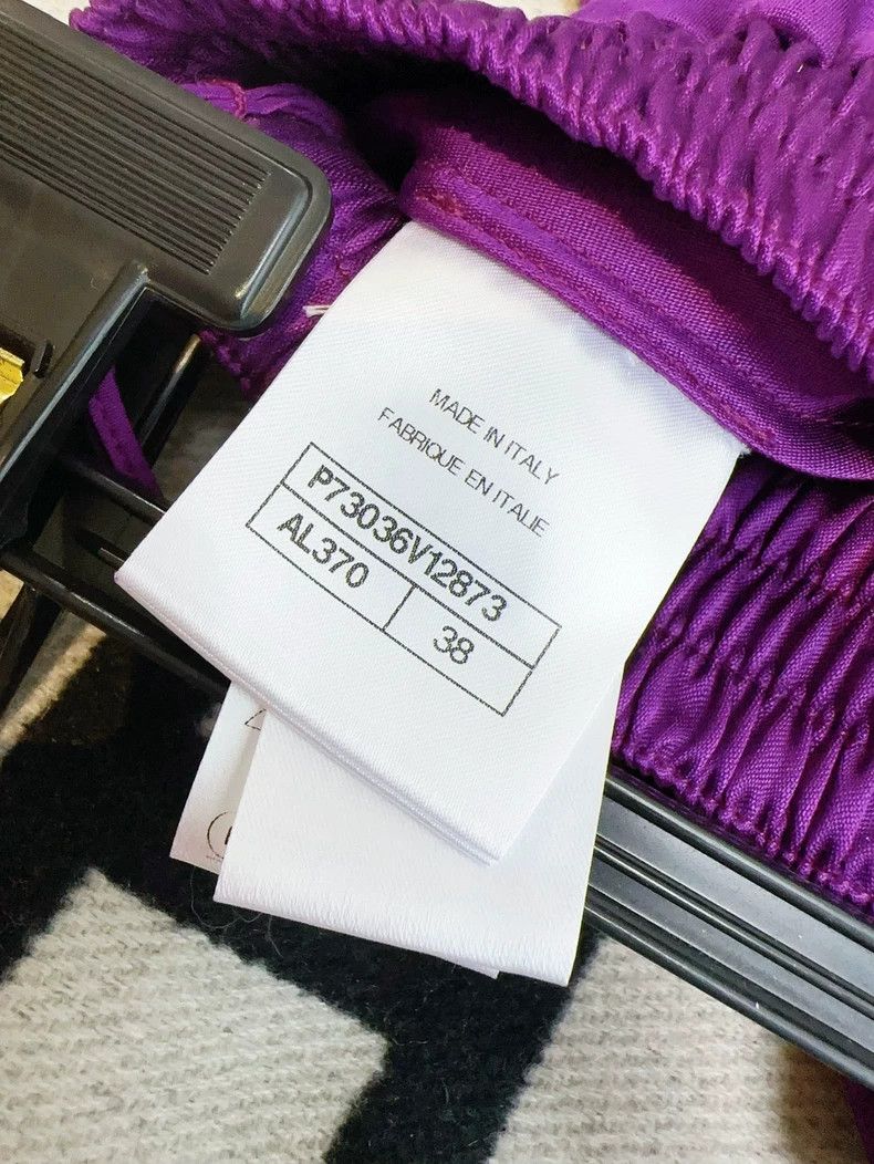 Chanel Chanel 22A handicraft workshop purple crystal purple satin Size 25" / US 0 / IT 36 - 6 Thumbnail