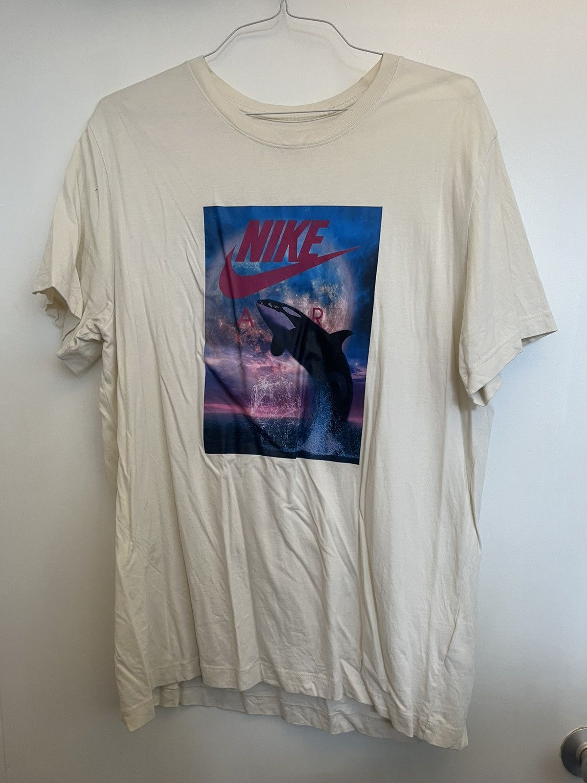 Nike Men’s Nike Air Orca Graphic T-shirt XL Size US XL / EU 56 / 4 - 1 Thumbnail