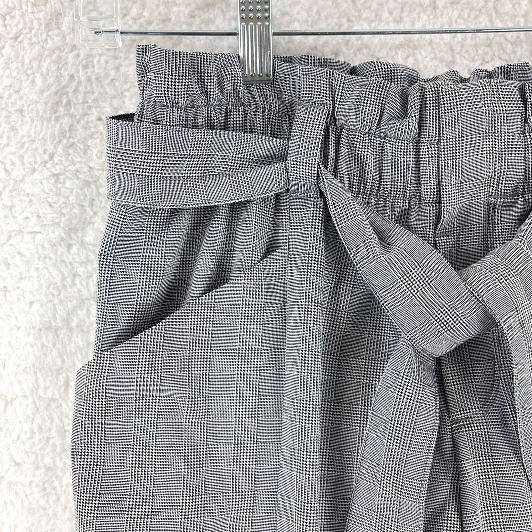 Athleta Athleta Black White Plaid Skyline Pants Womens Pull On Belted Mid-Rise Size 2 Tapered Fit, 26.5 Inseam, 28 in Waist, 90s City College style Size 26" / US 2 / IT 38 - 4 Thumbnail