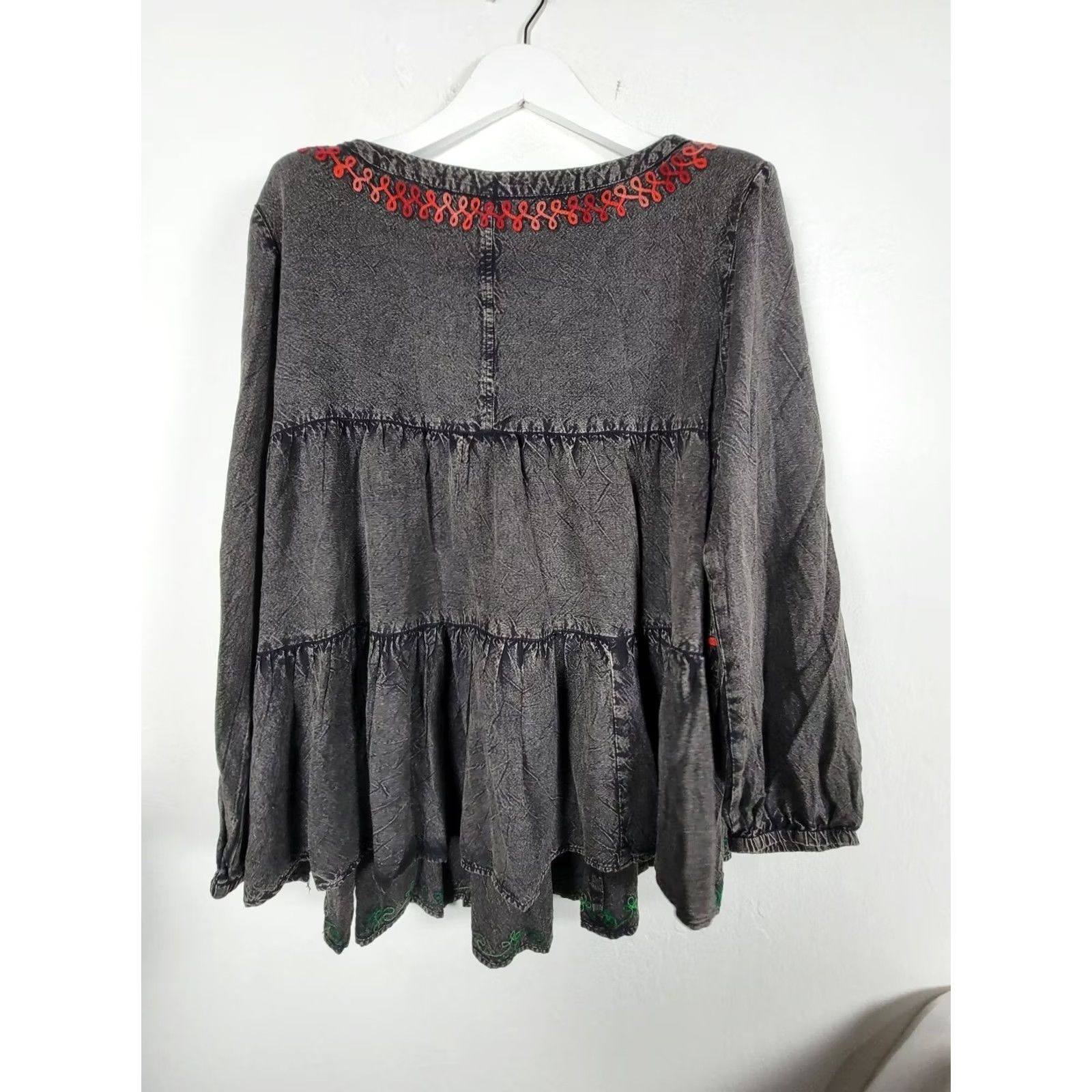 Vintage Sacred Threads Womens Floral Embroidered Tunic Top L/XL Gray Long Sleeve Boho Shirt Size L / US 10 / IT 46 - 2 Thumbnail