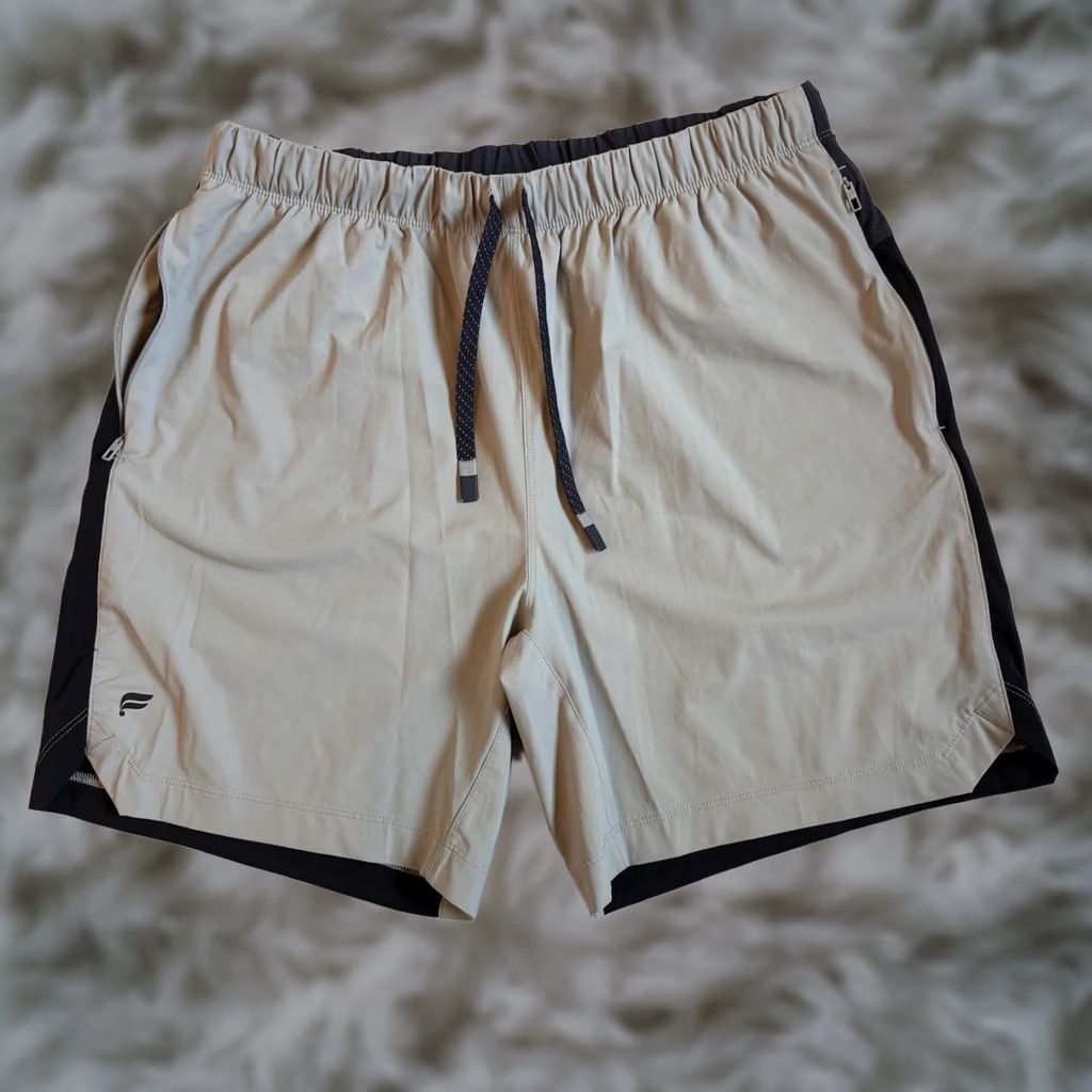 Fabletics VINTAGE? No. Size US 33 - 1 Thumbnail