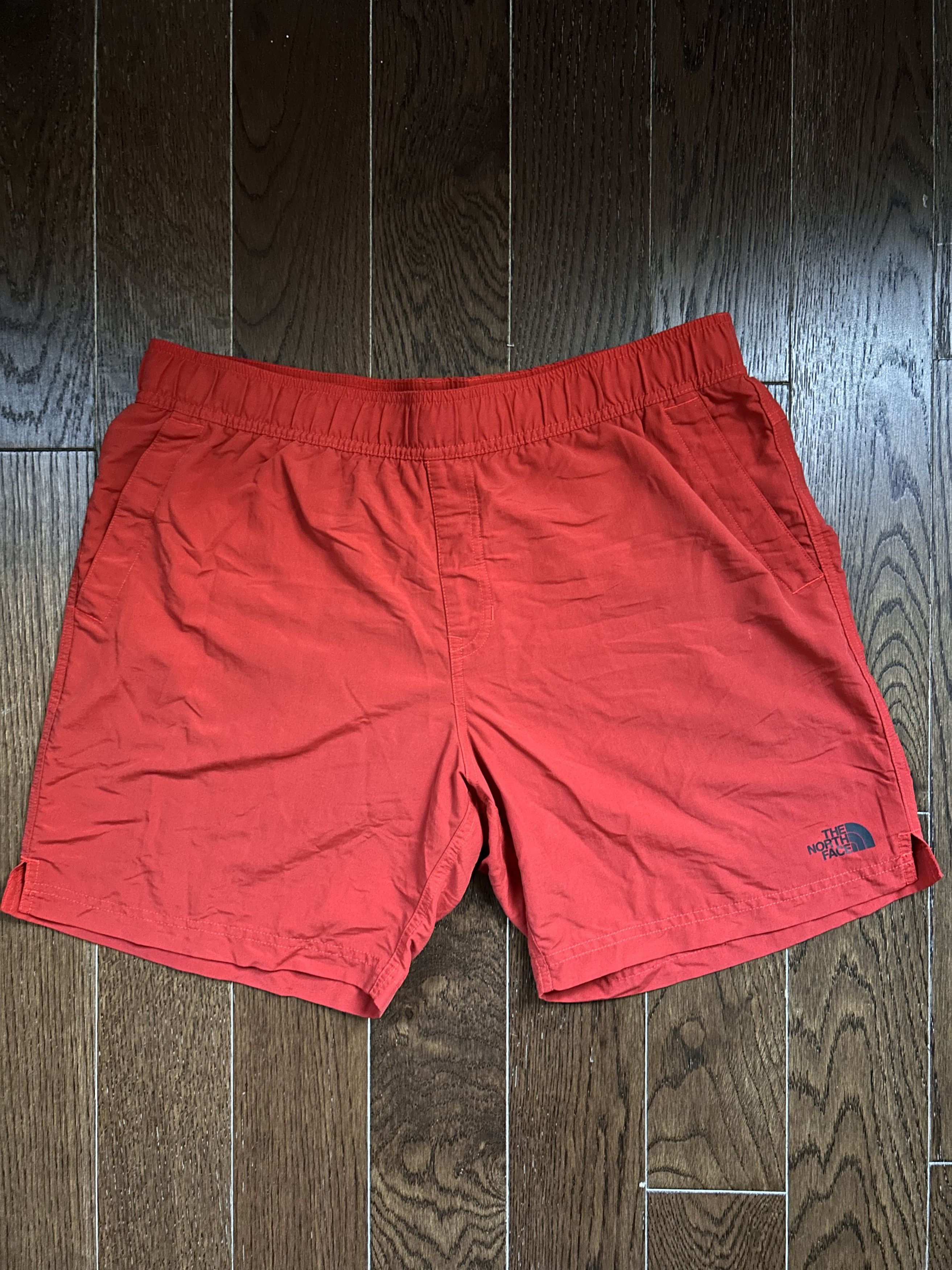 The North Face North Face Swimwear Size US 34 / EU 50 - 1 Thumbnail