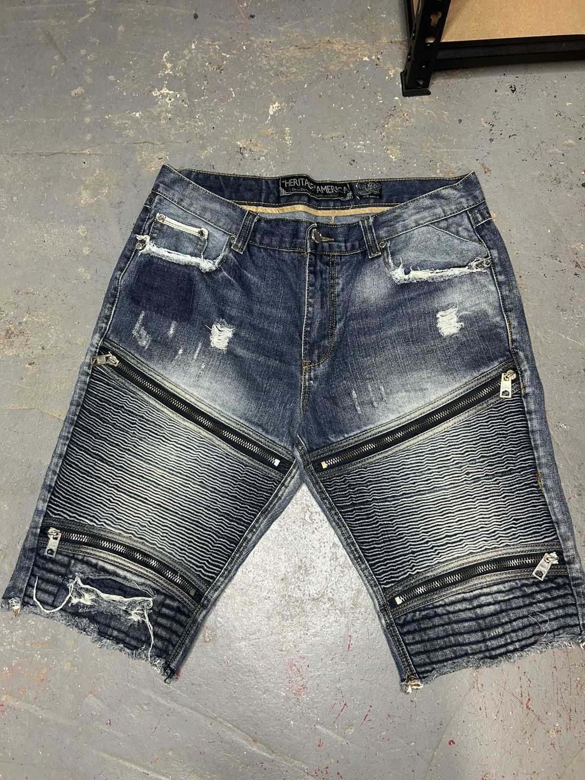 Other Heritage of America Denim Shorts Size 36 Size US 36 / EU 52 - 1 Thumbnail