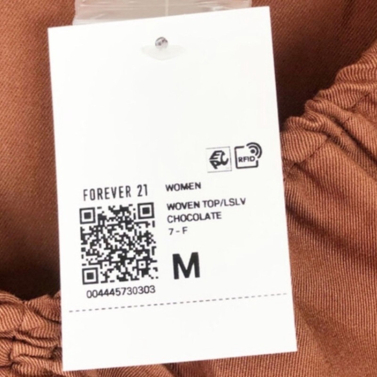Forever 21 New with Tag Forever 21 Women’s Satin Crop Top Size M / US 6-8 / IT 42-44 - 16 Thumbnail