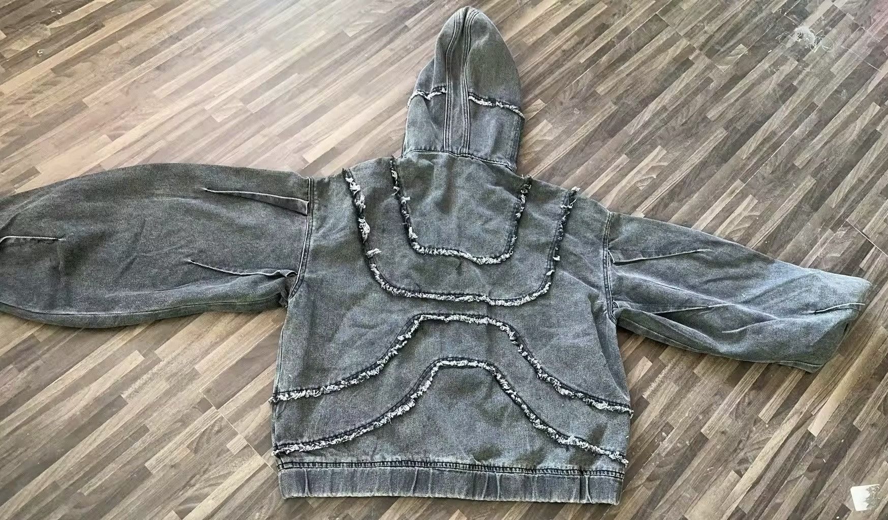 Japanese Brand Vintage Y2K Distressed Zip Up Hoodie Size US XL / EU 56 / 4 - 7 Thumbnail