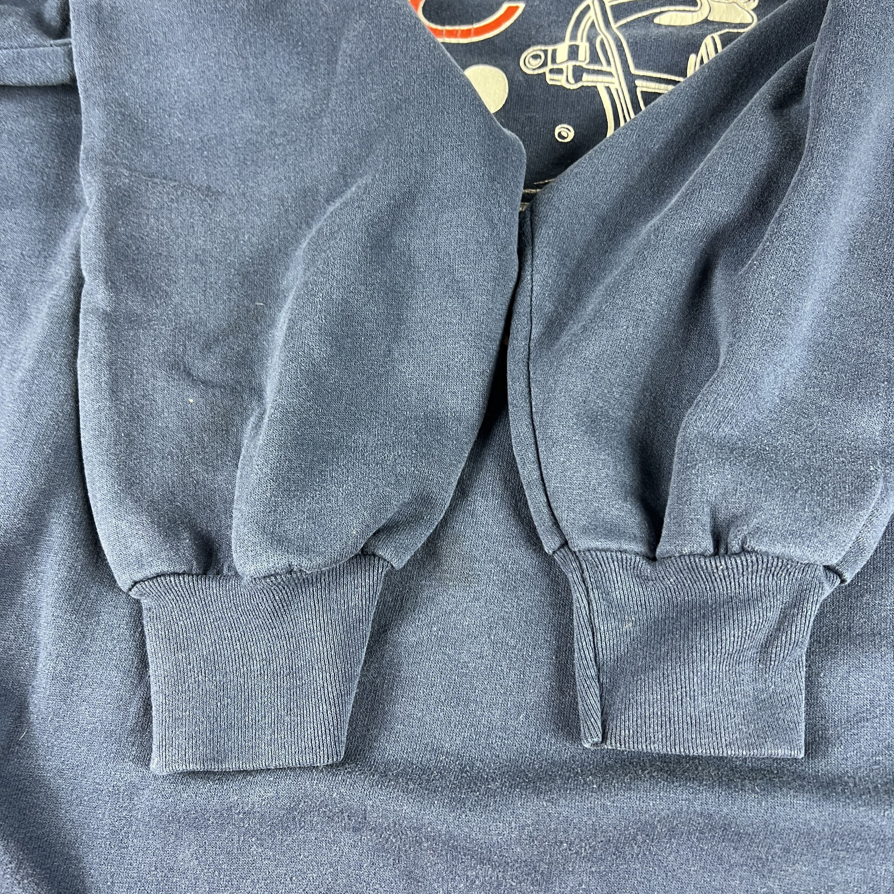 NFL × Vintage VTG 80s Trench Chicago Bears Sweatshirt Blue Faded Crewneck Size US L / EU 52-54 / 3 - 9 Thumbnail