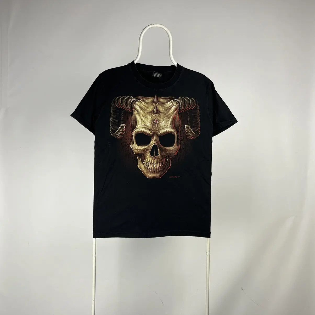 Band Tees Vintage Skulls Tshirt size Medium rock band Size US M / EU 48-50 / 2 - 1 Thumbnail