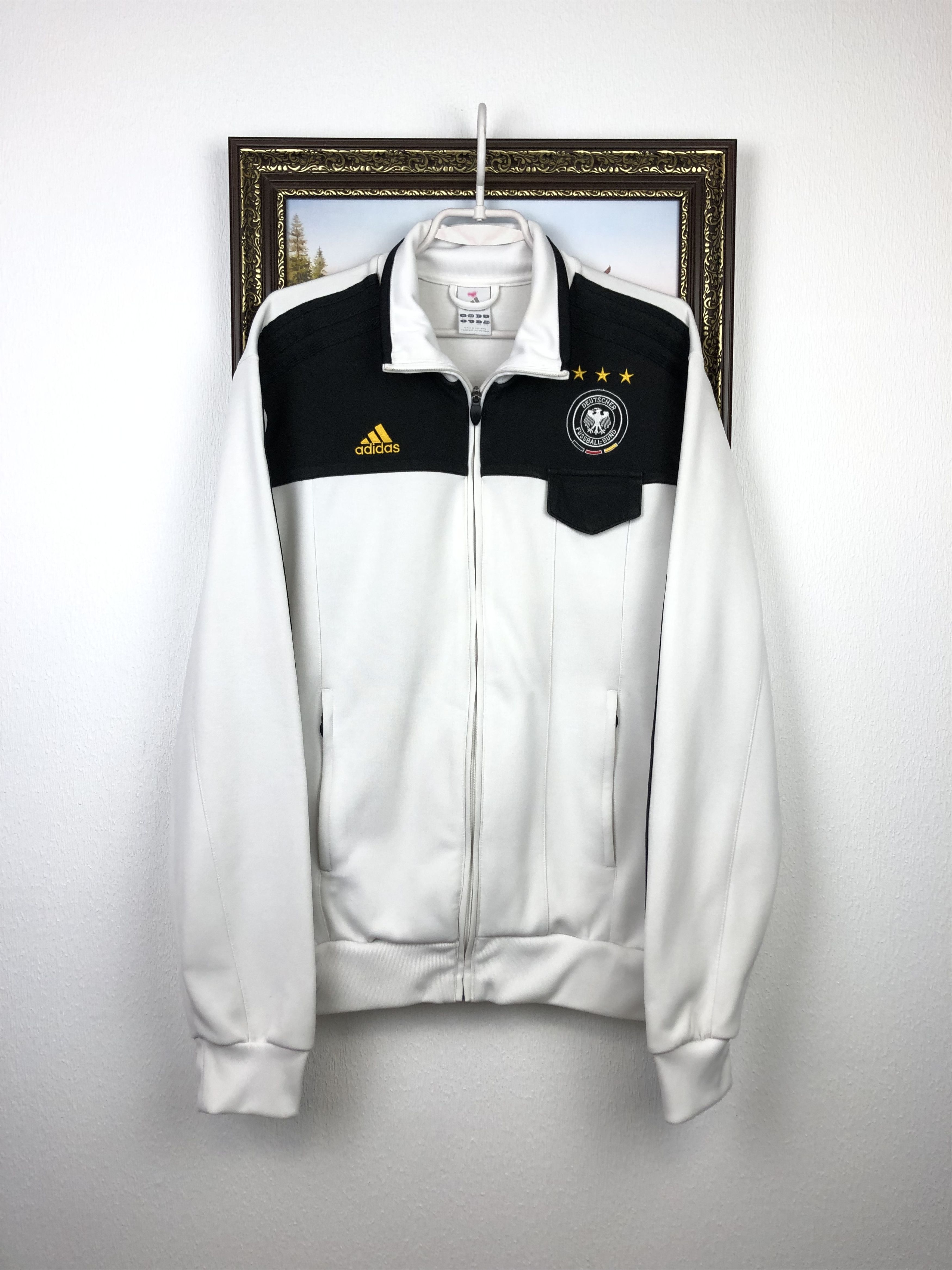 Adidas us track order germany hotsell