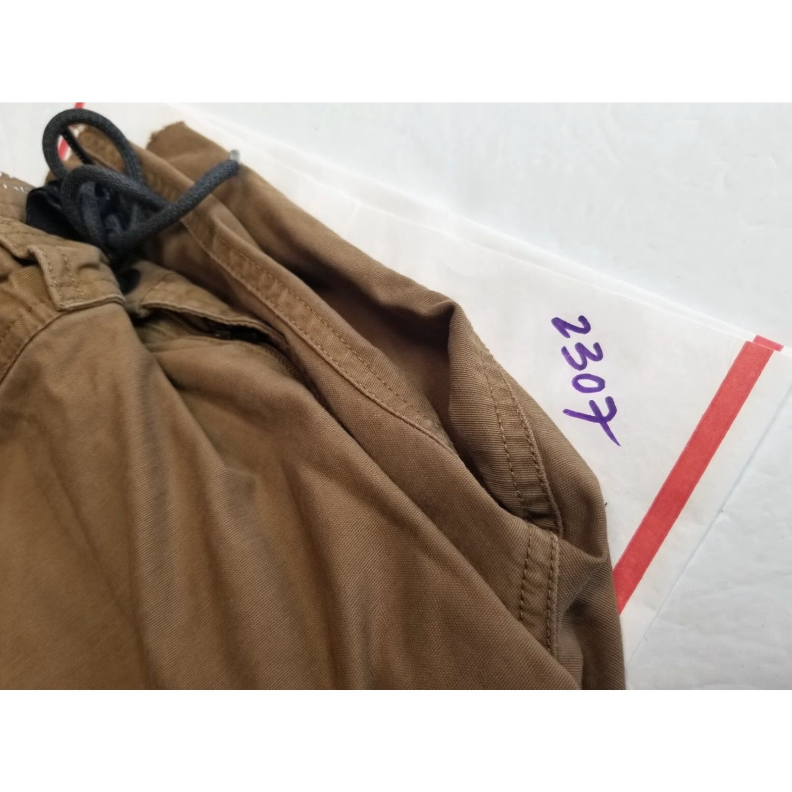 Vintage Roark Shorts Mens 36 Brown Cutoff Chino Style Drawstring Adjustable Waist Breathable Regular Fit Utility Size US 36 / EU 52 - 8 Thumbnail