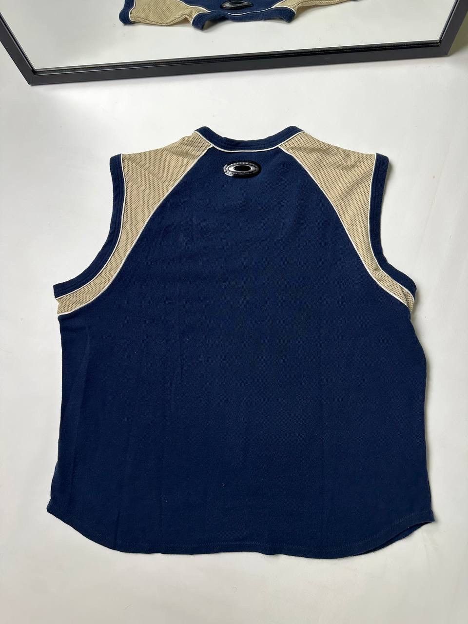 Oakley 90s Oakley Software Rare Tank Top USA made Size US L / EU 52-54 / 3 - 5 Thumbnail