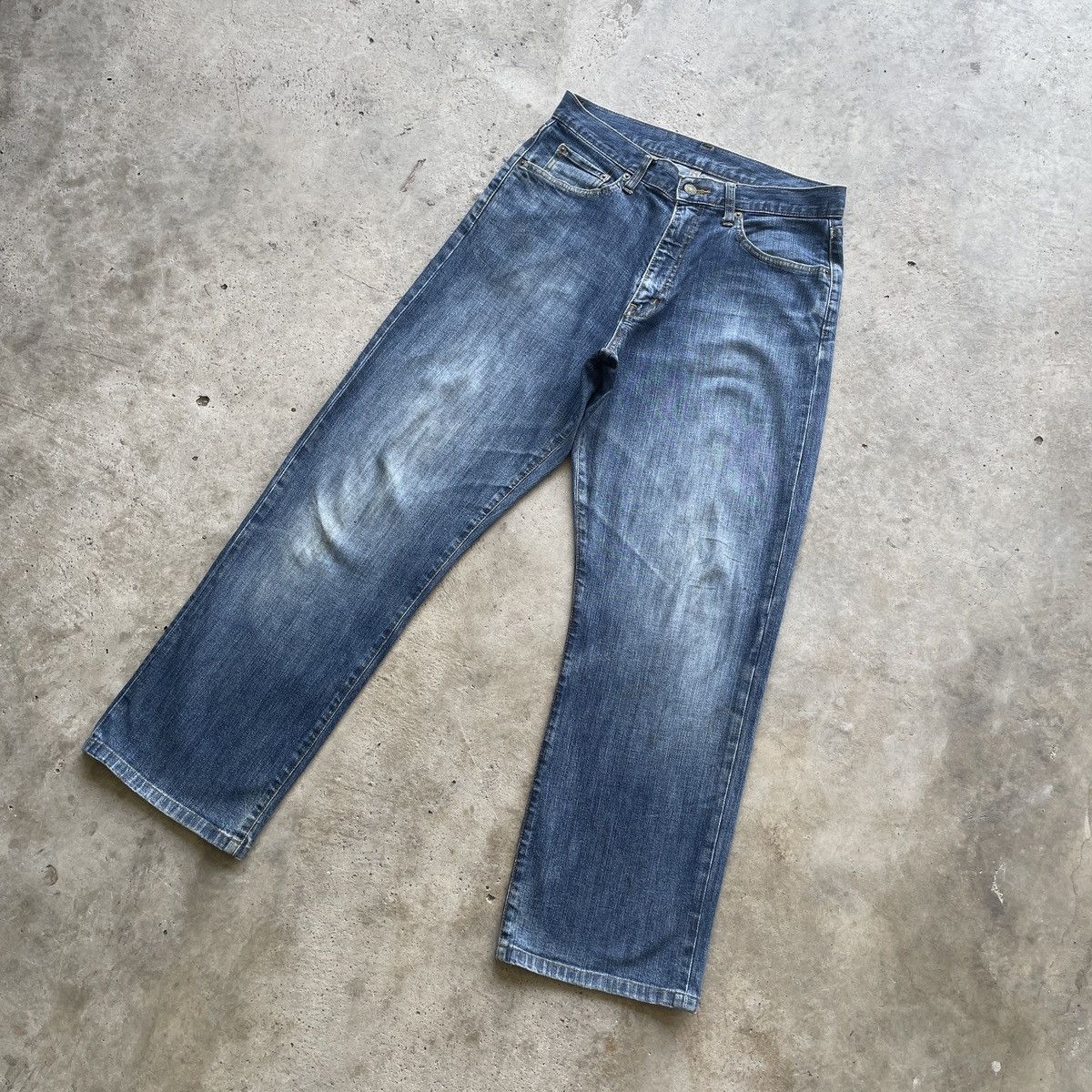 Japanese Brand W31x29 Vintage Japanese Jeans Faded Denim Pants Size US 31 - 2 Thumbnail