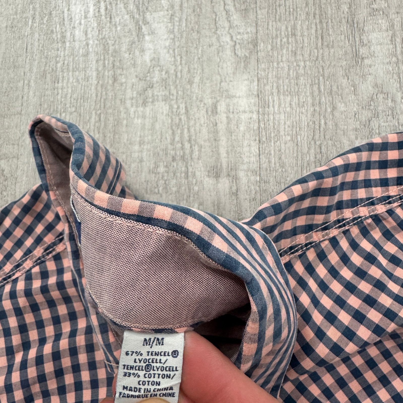 Tommy Bahama Tommy Bahama Jeans Shirt Men's Medium Pink Blue Plaid Check Size US M / EU 48-50 / 2 - 5 Thumbnail