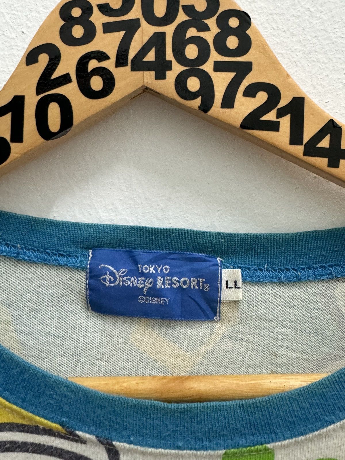 Disney VINTAGE DONALD DUCK TOKYO DISNEY ALL OVER PRINT TEE Size US L / EU 52-54 / 3 - 5 Thumbnail