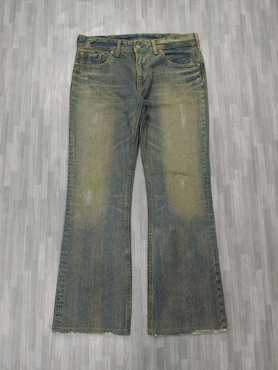 Japanese Brand FLARE RUSTY DENIM CRAFT PANTS Size US 32 / EU 48 - 2 Thumbnail