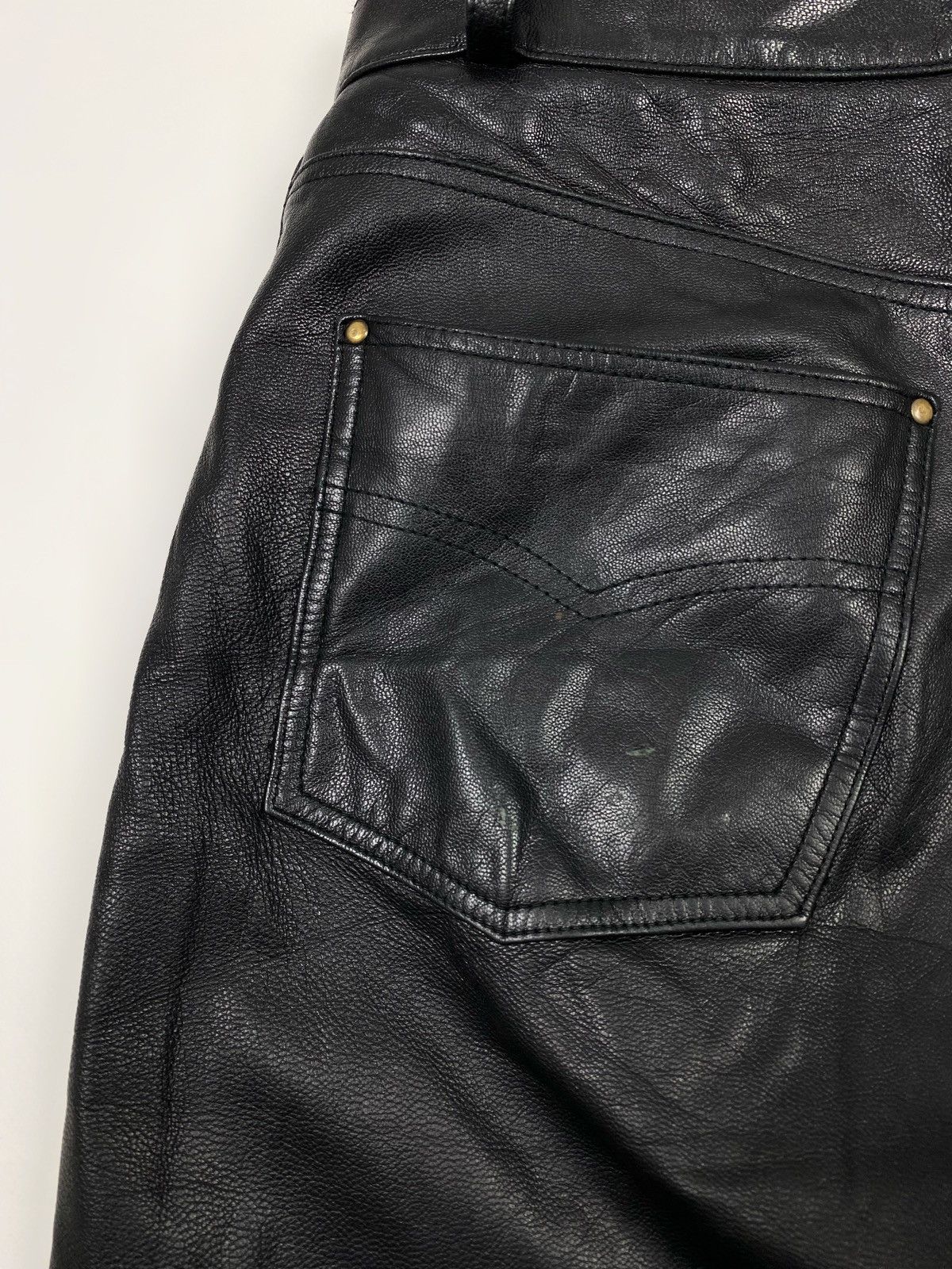 Vintage 1990’s Vintage Matinee Black Leather Biker Pants Size US 33 - 10 Thumbnail