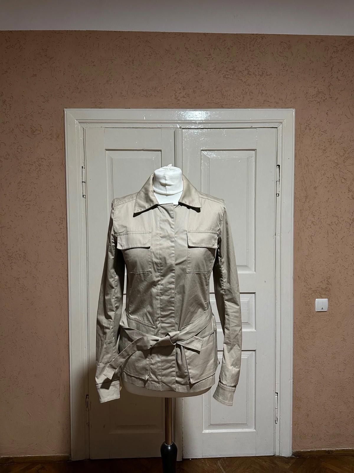 Prada Prada Womens Light Jacket Sz 42 Size M / US 6-8 / IT 42-44 - 1 Thumbnail