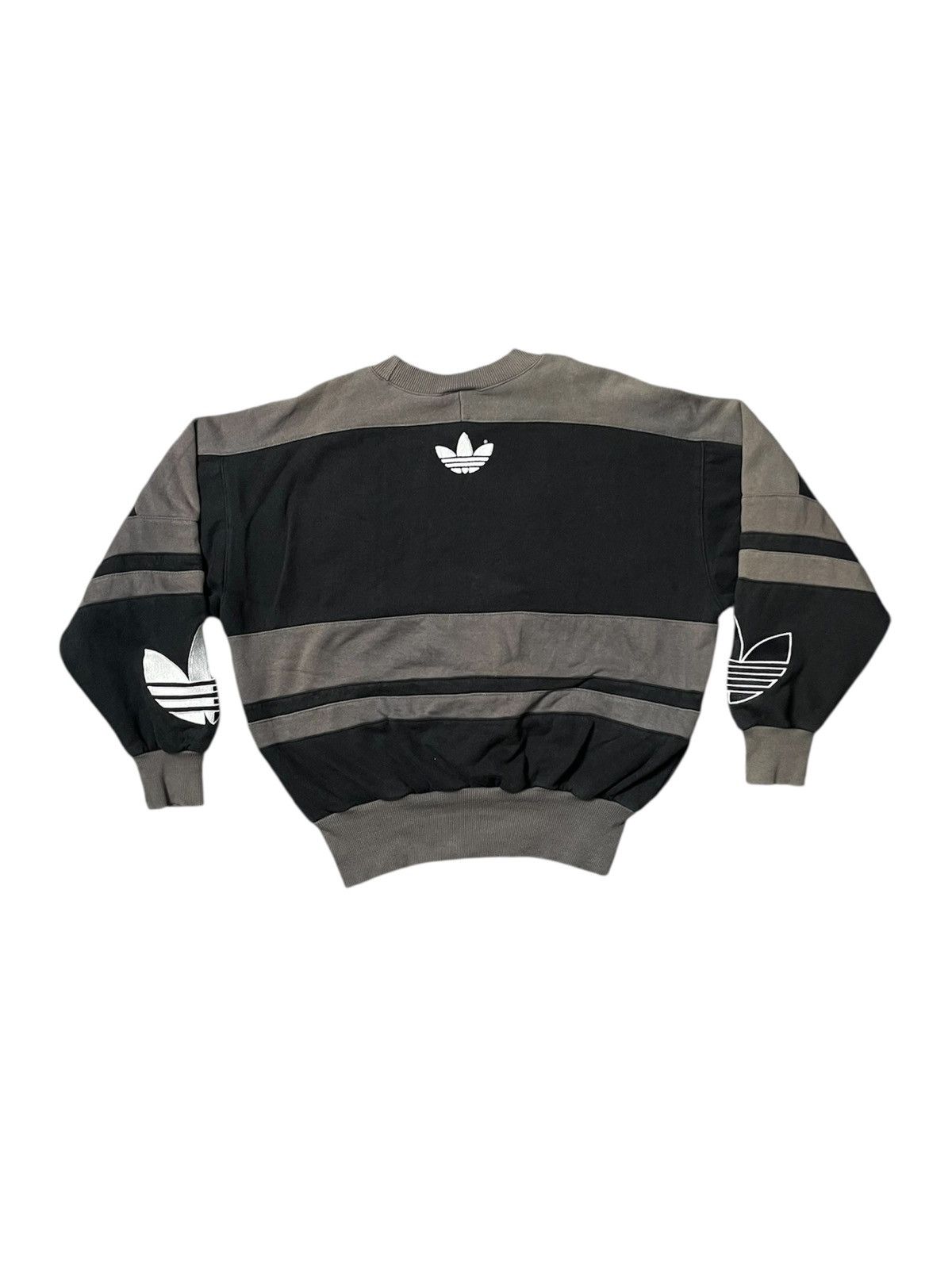 Adidas 90s ADIDAS THREE STRIPES RETRO LOGO SUN FADED BOXY STYLE Size US M / EU 48-50 / 2 - 2 Thumbnail