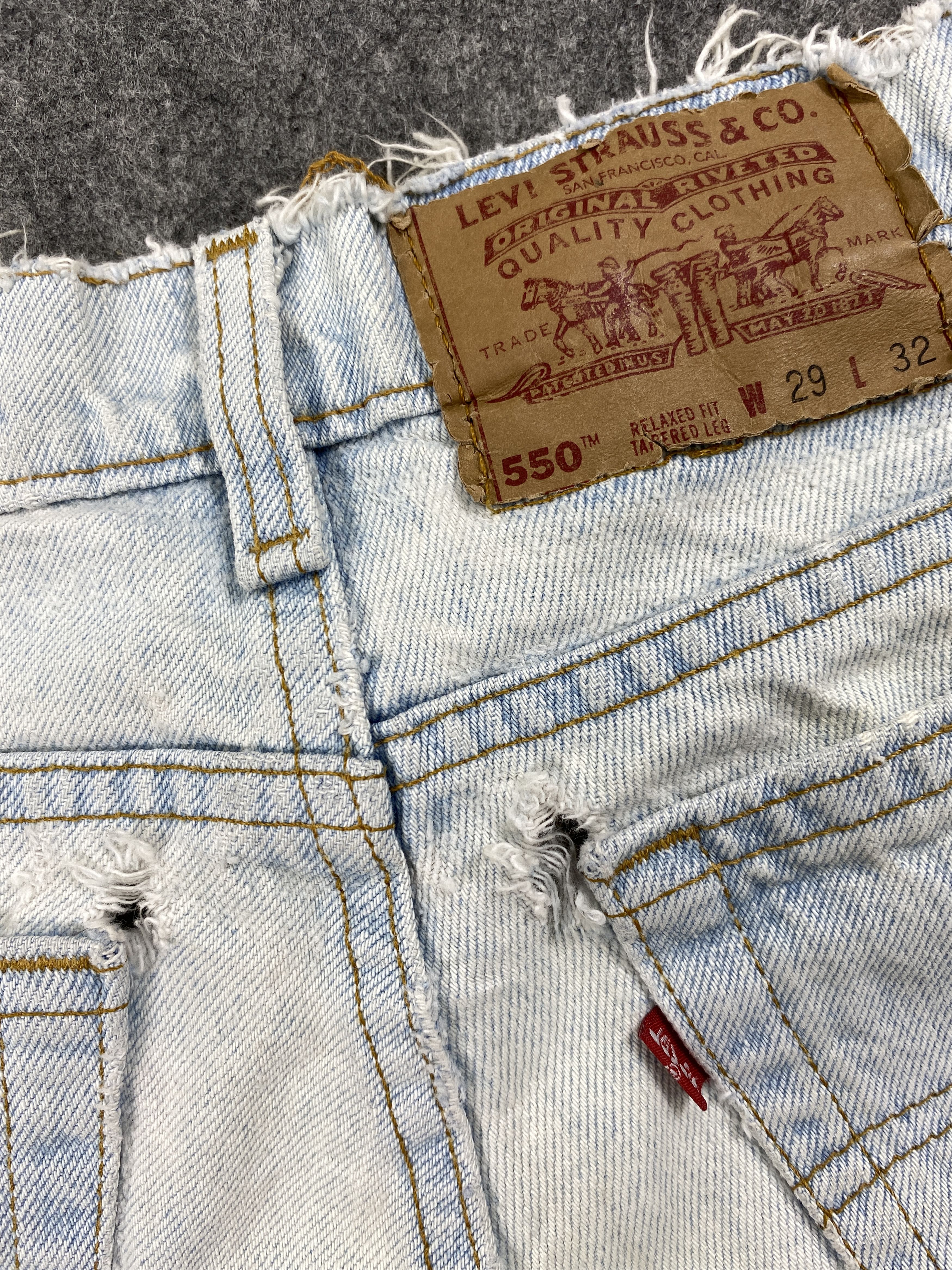 Levi's Light Blue Wash Vintage Levi's 550 USA 28x31.5 Denim -SJ003 Size US 28 / EU 44 - 10 Thumbnail
