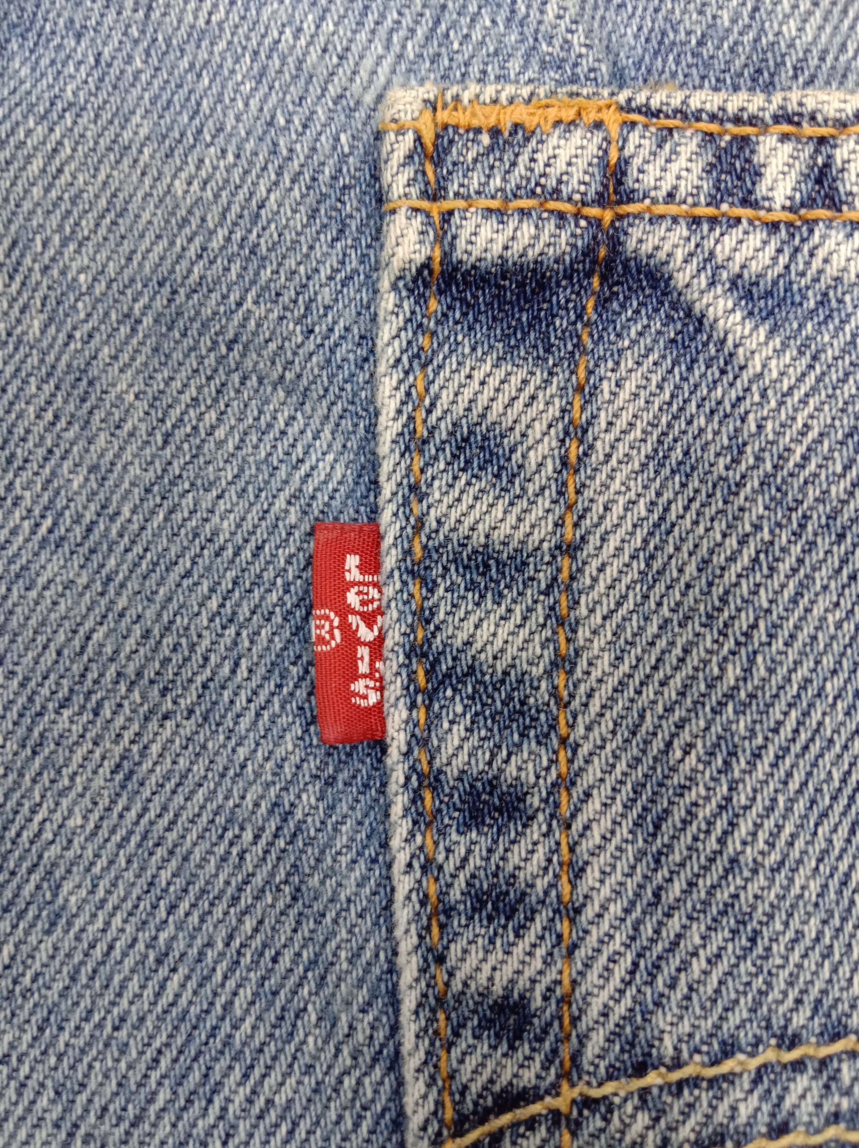 Levi's Vintage Levi's 505 Jeans Regular Fit Light Wash Denim Size US 34 / EU 50 - 10 Thumbnail
