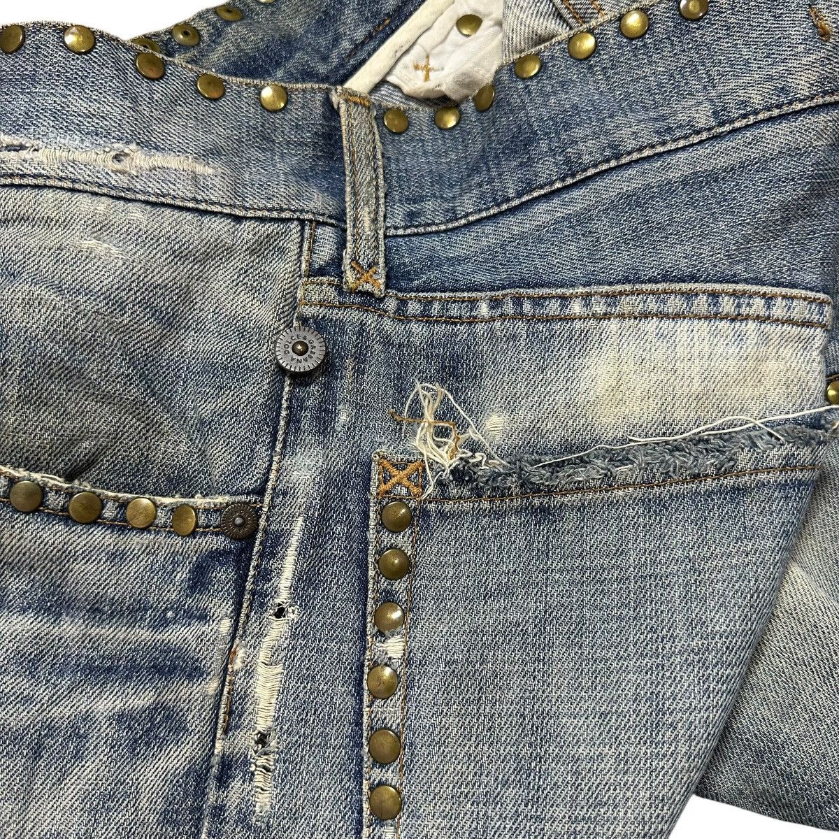 Dolce & Gabbana D&G Dolce & Gabbana Studded Distressed Denim Jeans Italy Size US 31 - 10 Thumbnail