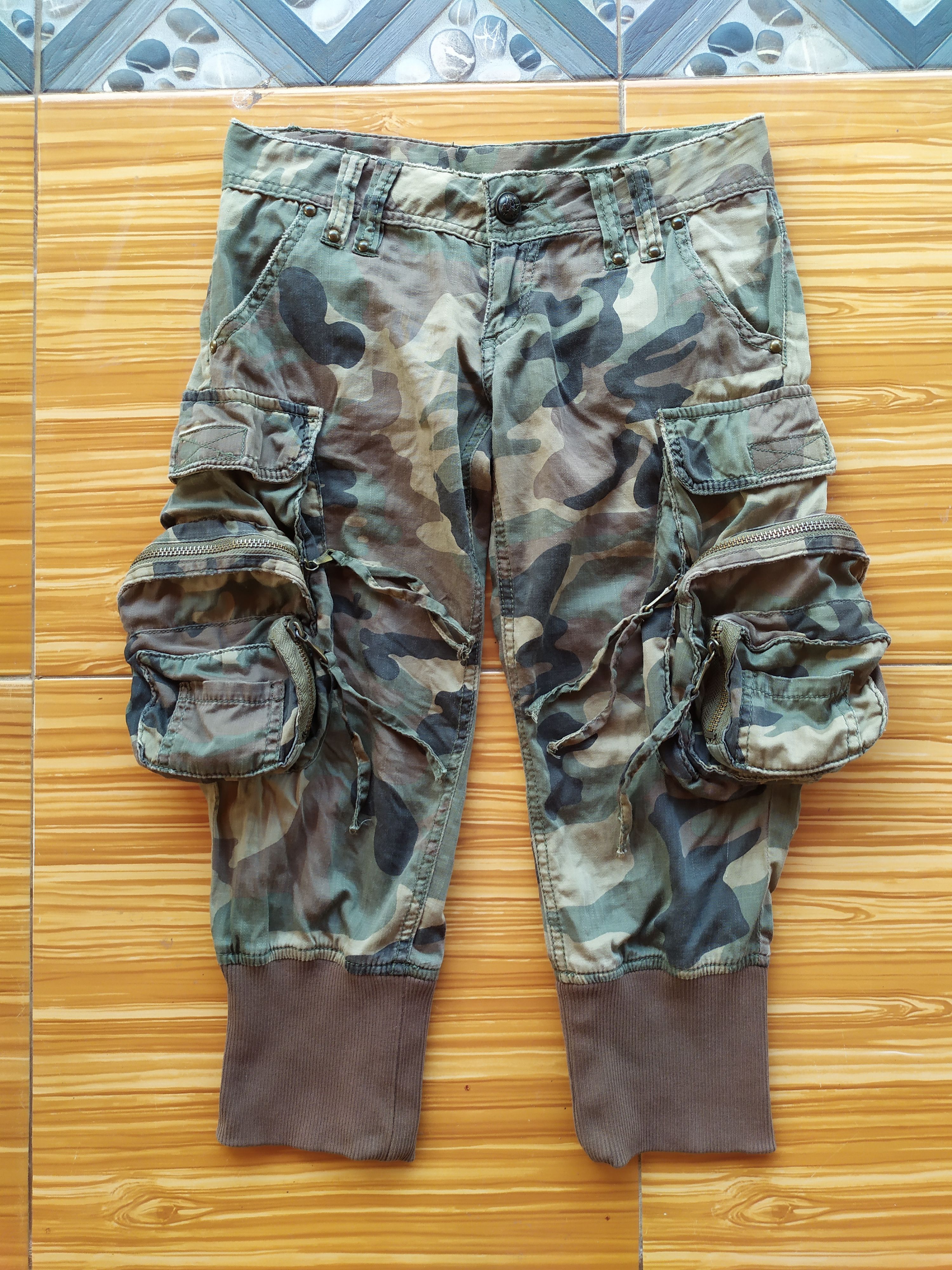 Moussy Camo multipocket Pants