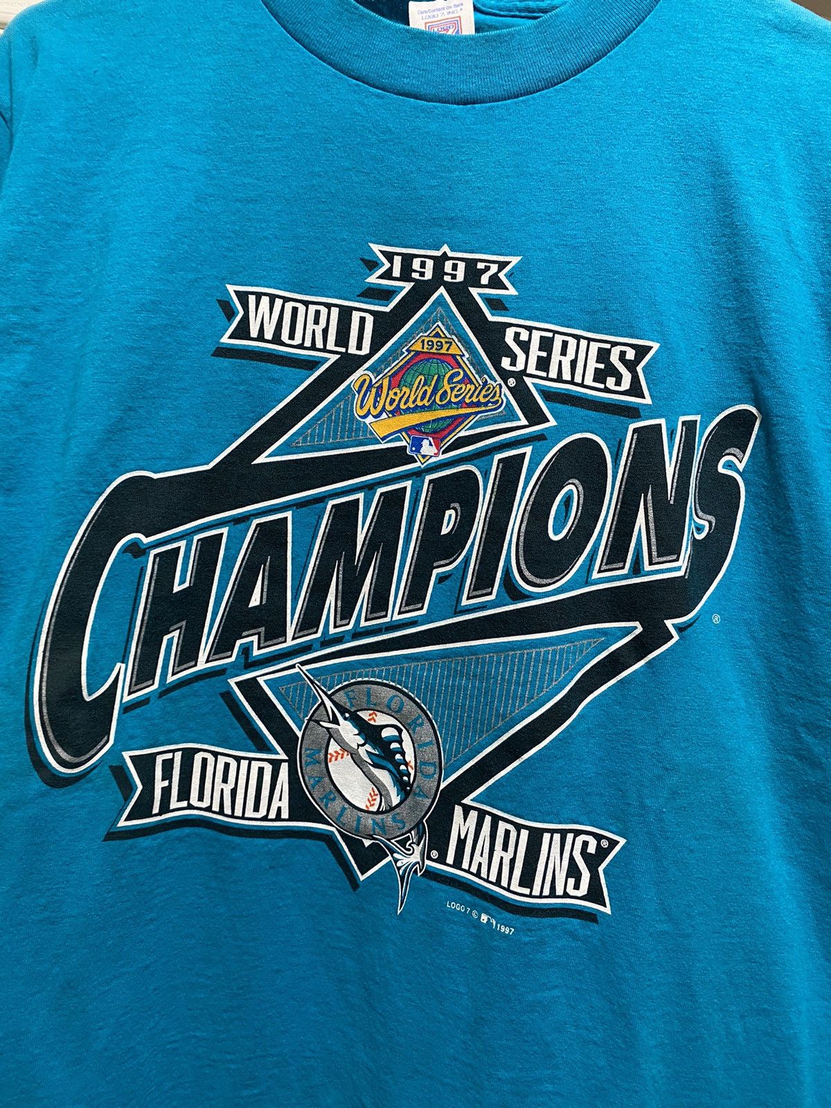 Logo 7 × Vintage Vintage 1997 Florida Marlins World Series Champions Tee Size US L / EU 52-54 / 3 - 3 Thumbnail