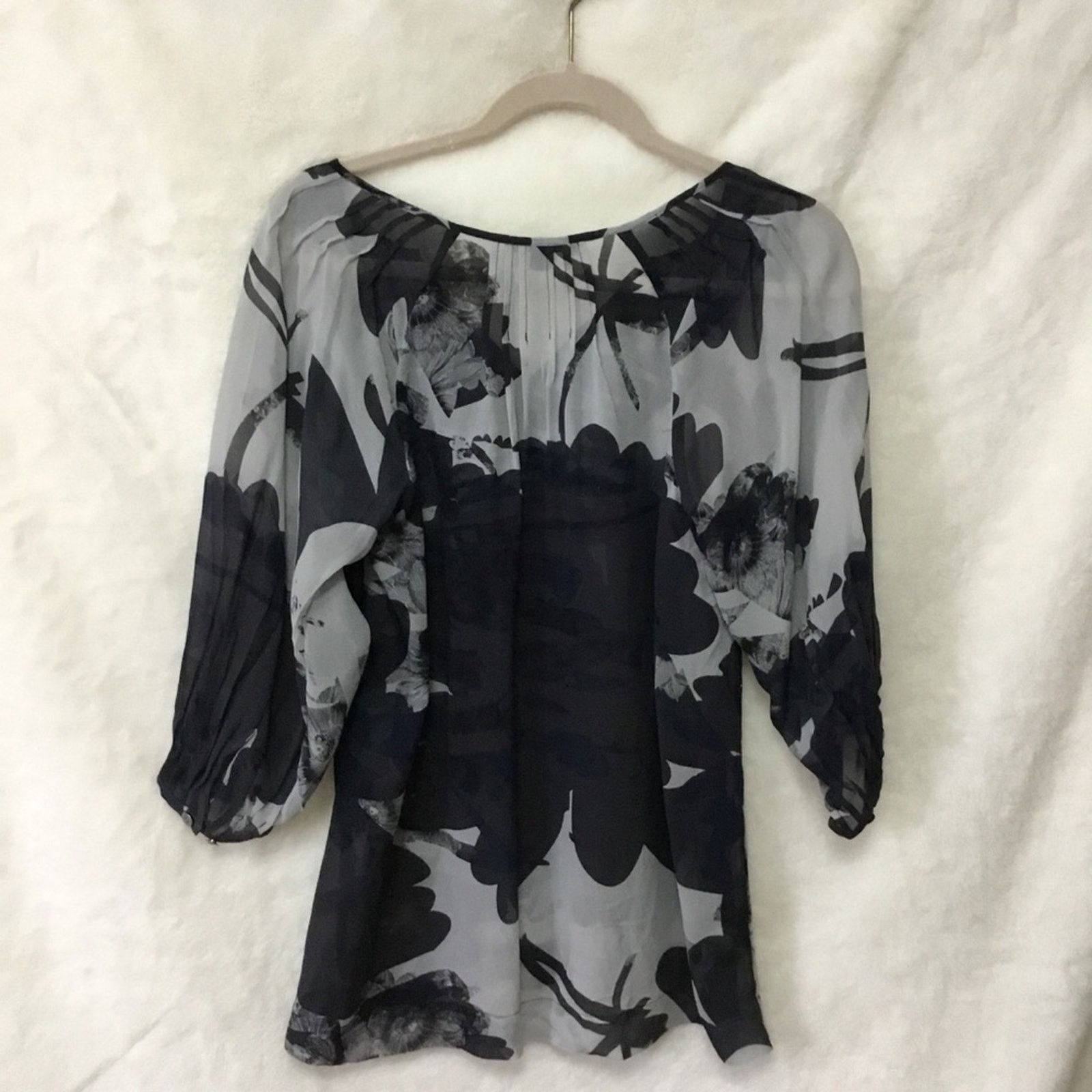 Banana Republic Banana Republic Black Flower Sheer Long Sleeve Size XS / US 0-2 / IT 36-38 - 5 Thumbnail