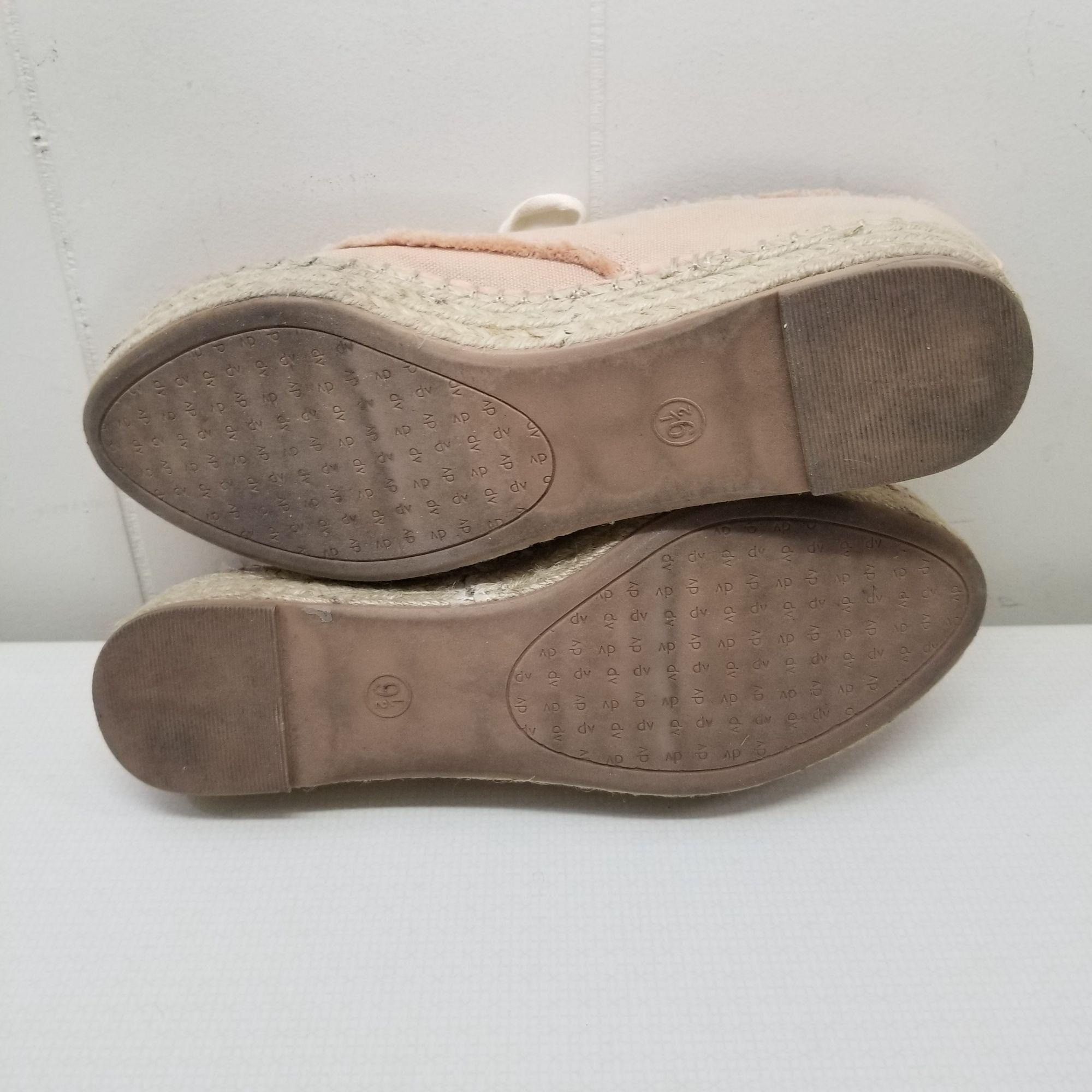 Dolce Vita Dolce Vita 9.5 Peach Canvas Espadrille Sneakers Shoes Lace U Size US 9.5 / IT 39.5 - 6 Thumbnail