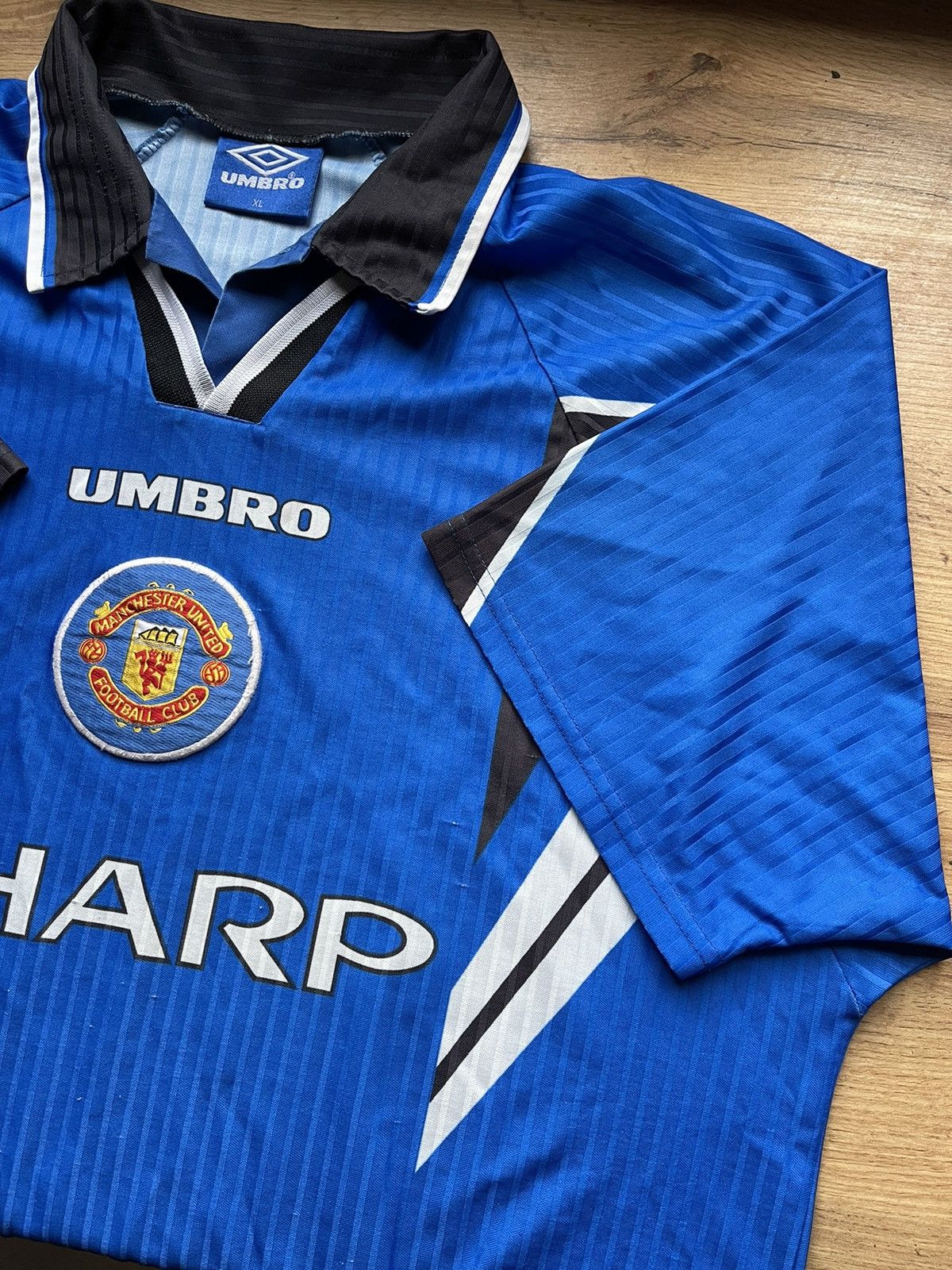 Umbro 1996 Umbro Manchester United Vintage blue soccer jersey Size US XL / EU 56 / 4 - 2 Thumbnail