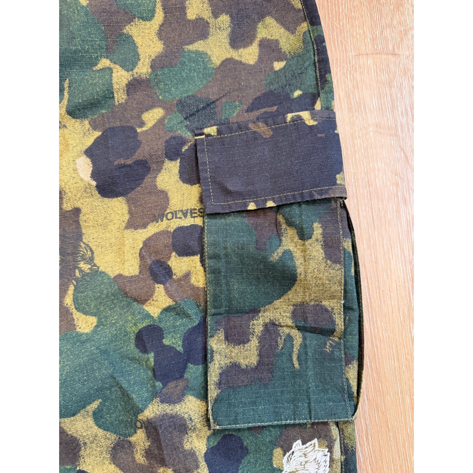 Darc Sport Darc Sport Wolves Camo Cargo Pants Green Military Size 34" / US 12 / IT 48 - 4 Thumbnail