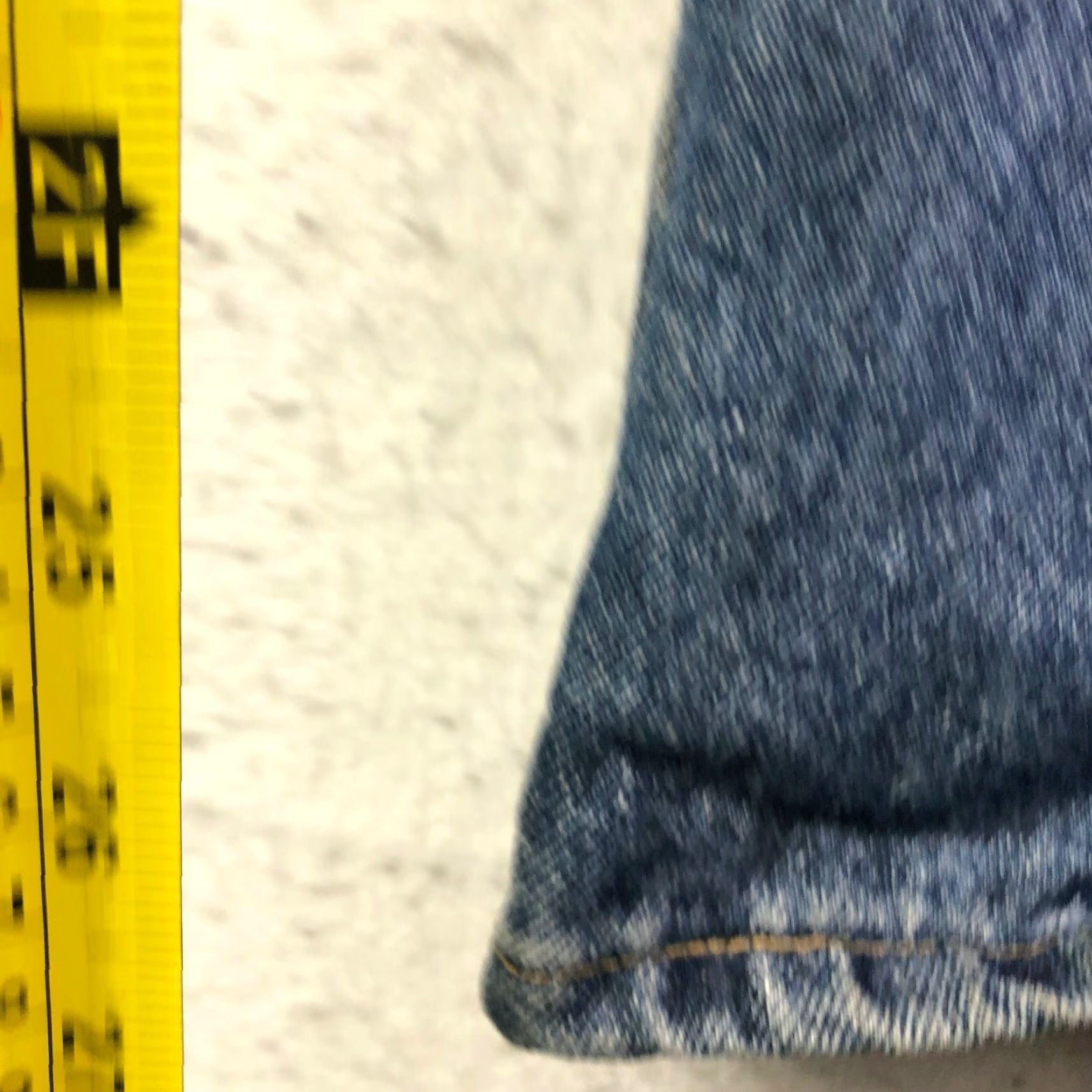 Wrangler Wrangler Jeans Mens 36x30 Straight Leg Mid Rise Medium Wash Blue Denim Jeans Size US 36 / EU 52 - 3 Thumbnail