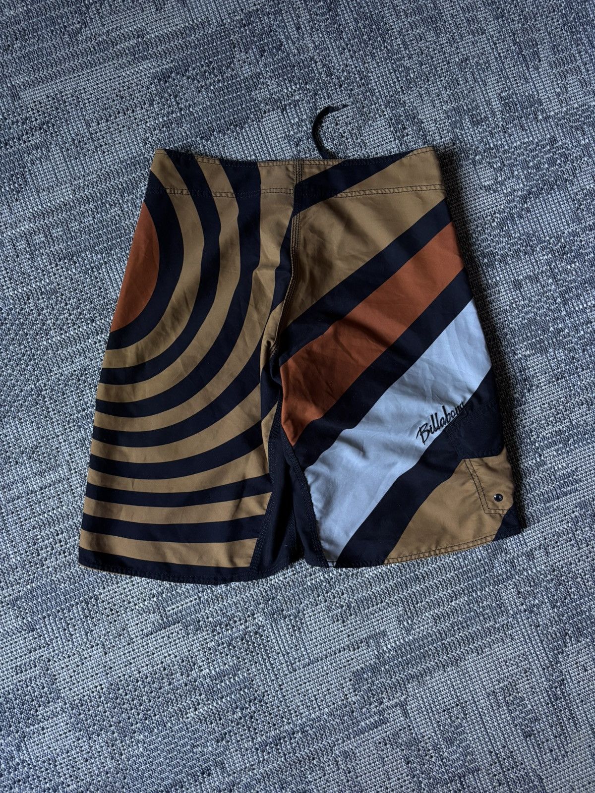 Billabong Billabong Vintage Hypnotic Optical Illusion Board Shorts Size US 30 / EU 46 - 2 Thumbnail