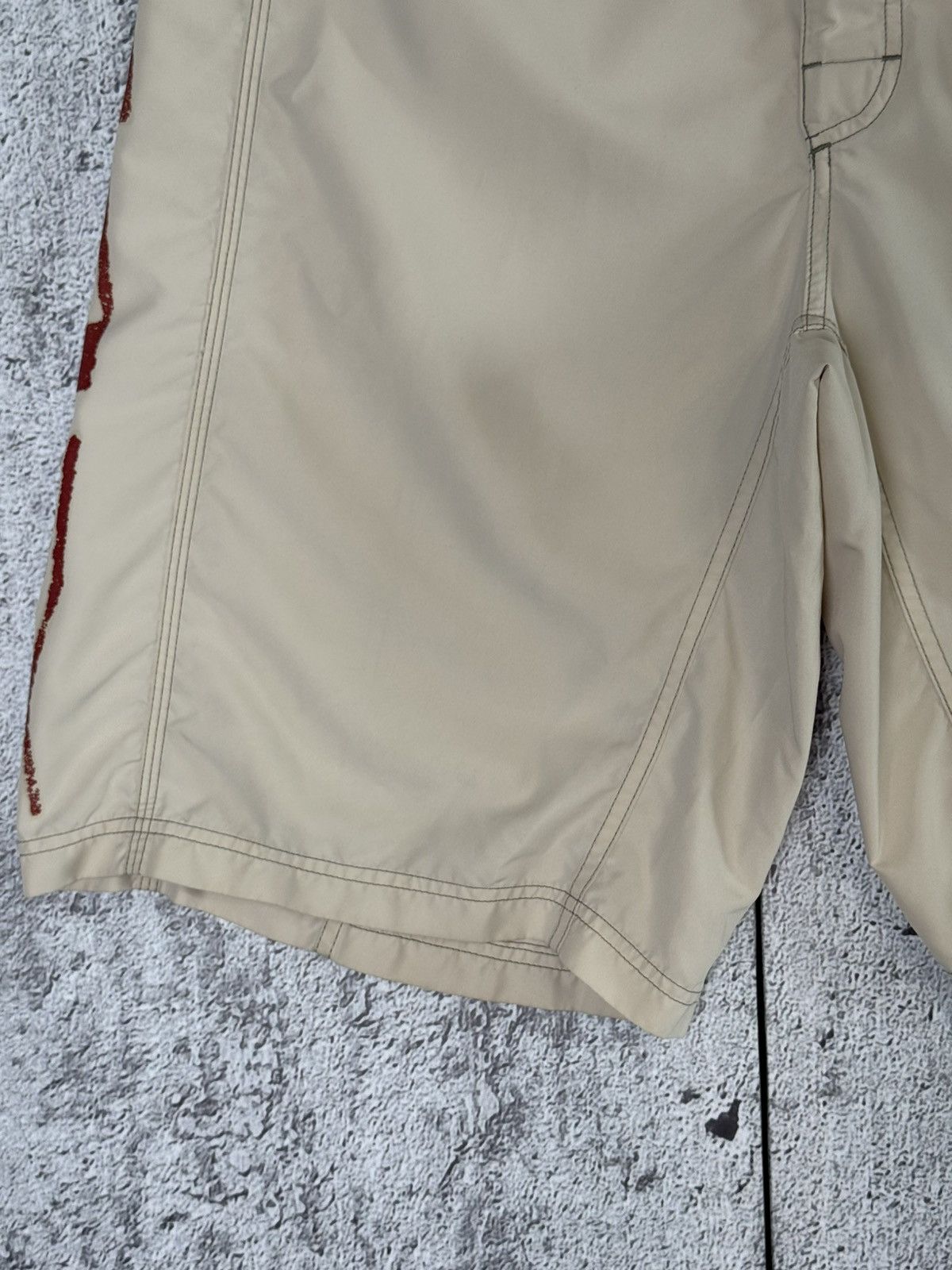 Oakley Vintage Oakley Beige Board Shorts Surf Swim Trunks Big Logo Size US 34 / EU 50 - 7 Thumbnail