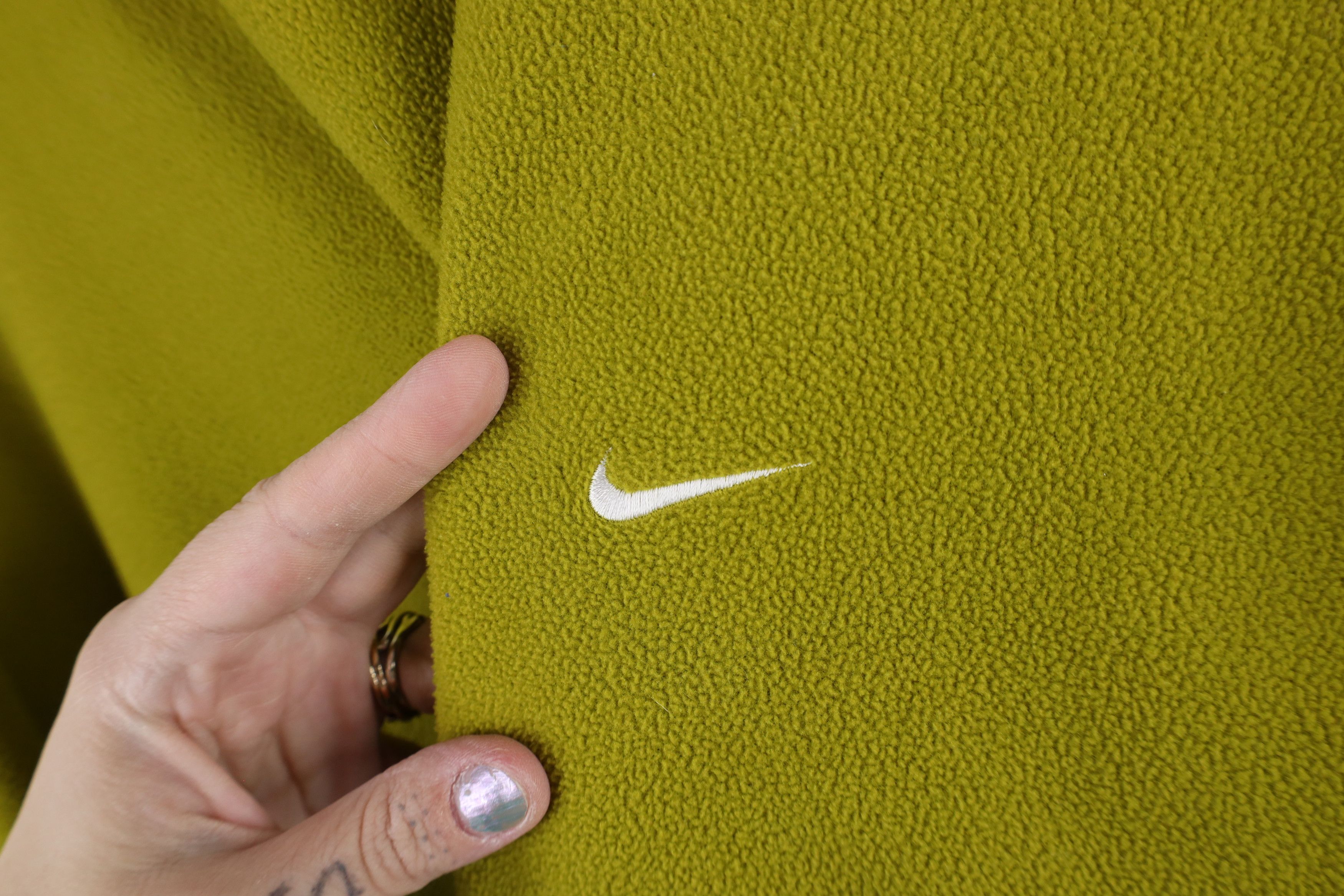 Nike × Vintage Vintage 90s Nike Mini Swoosh Fleece Sweatshirt Green Size US L / EU 52-54 / 3 - 4 Thumbnail