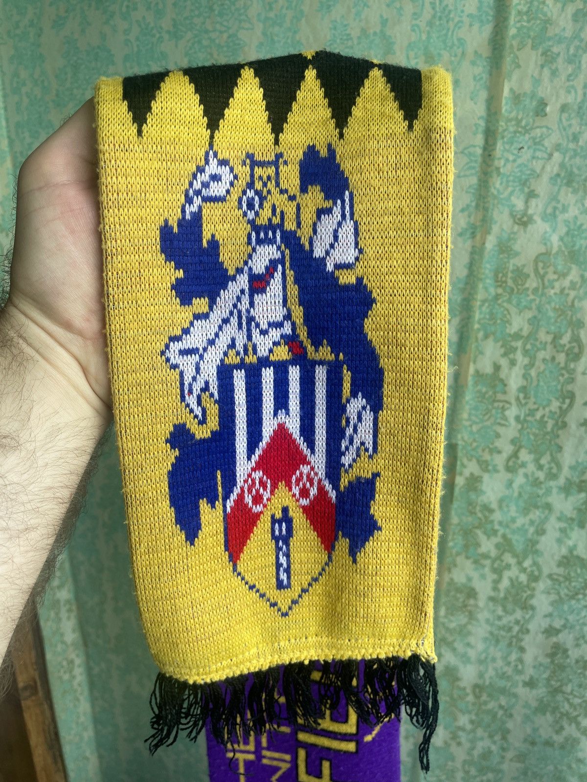 Vintage Vintage Huddersfield Town FC Pride of Yorkshire soccer scarf Size ONE SIZE - 3 Thumbnail