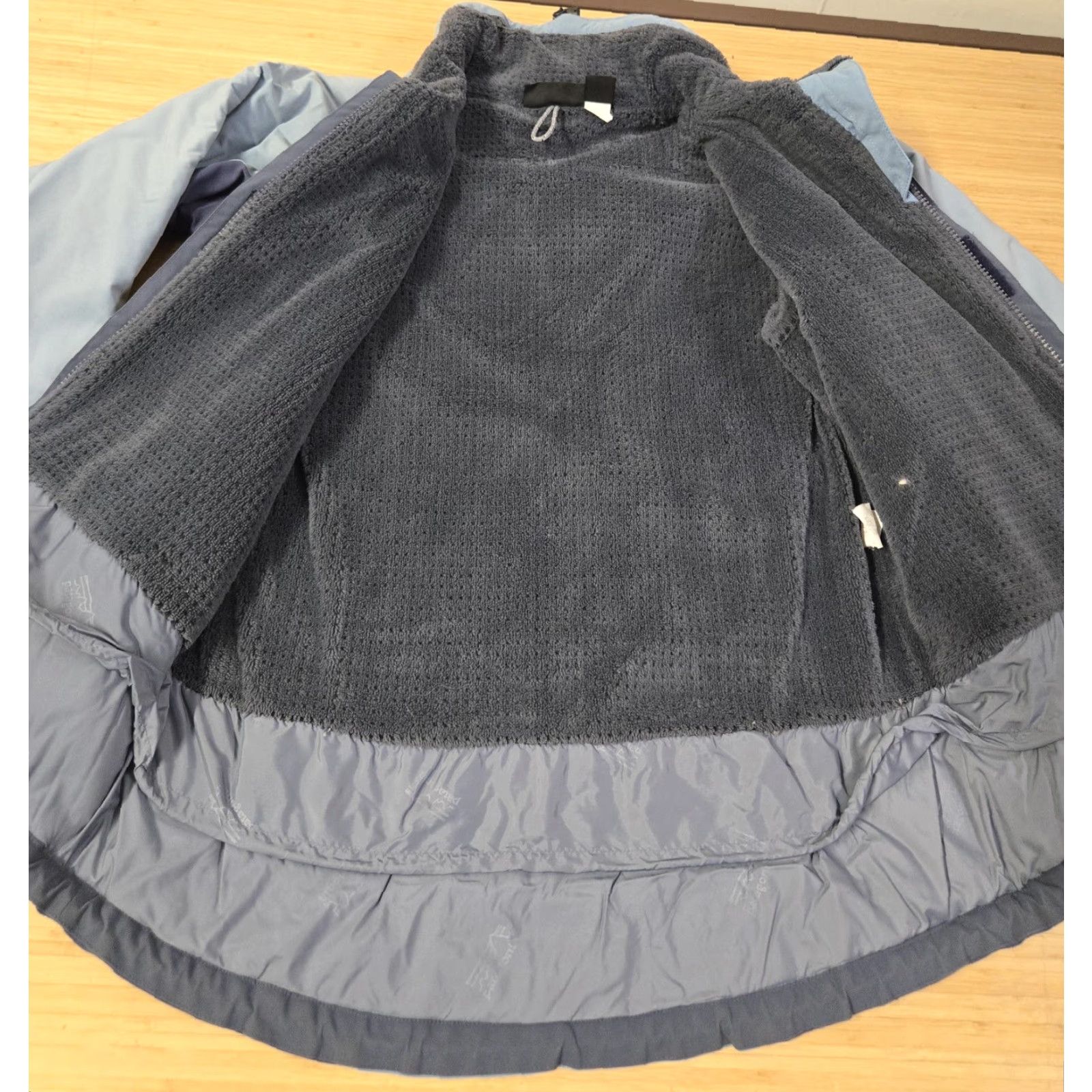 Patagonia VINTAGE Patagonia Jacket Womens Small Blue Gray Hooded Fleece Lined Outdoor Parka Coat Size S / US 4 / IT 40 - 7 Thumbnail