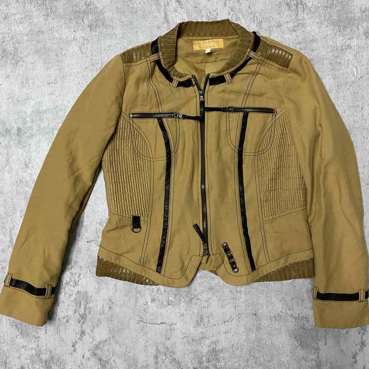 Other Tan and black Y2K jacket with a boho vibe #y2kfashion Size ONE SIZE - 1 Thumbnail