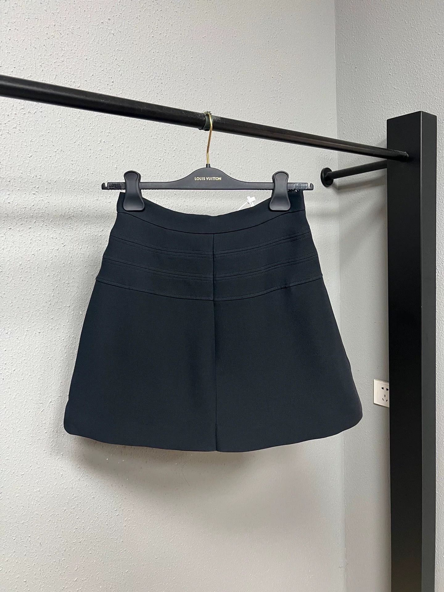 Dior Dior Wool Skort Size 34" / US 12 / IT 48 - 1 Thumbnail