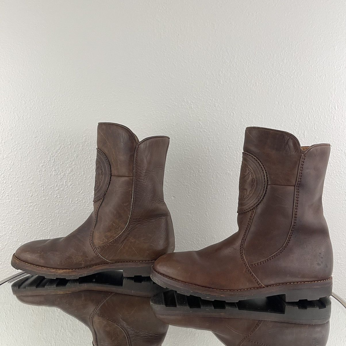 Vintage Vintage Western Brown Leather Embossed Eagle Mid Calf Boots Size US 9 / EU 42 - 9 Thumbnail