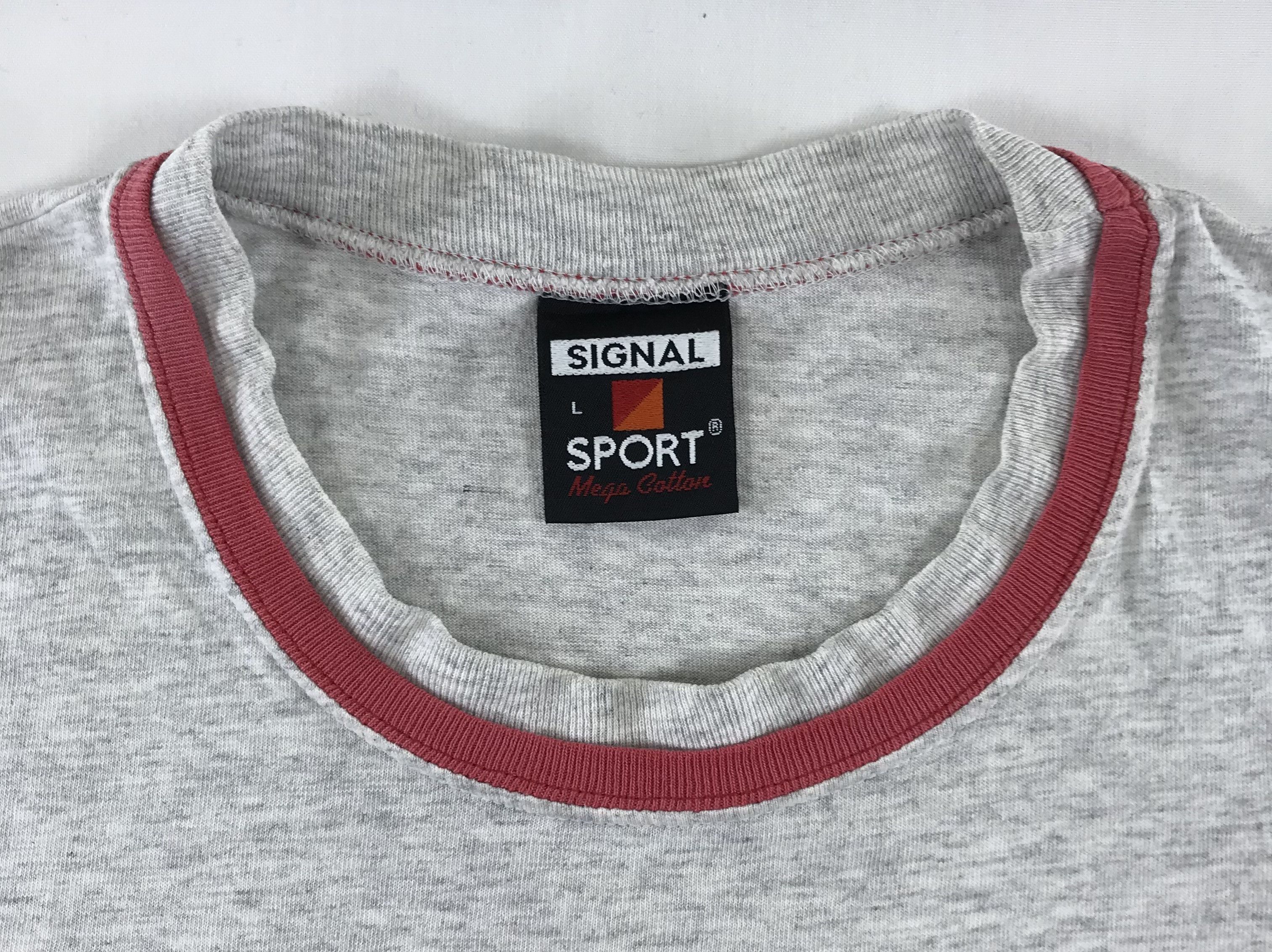 Signal Sport Vintage Signal Sport x Harvard University Logo Tee Size US L / EU 52-54 / 3 - 5 Thumbnail