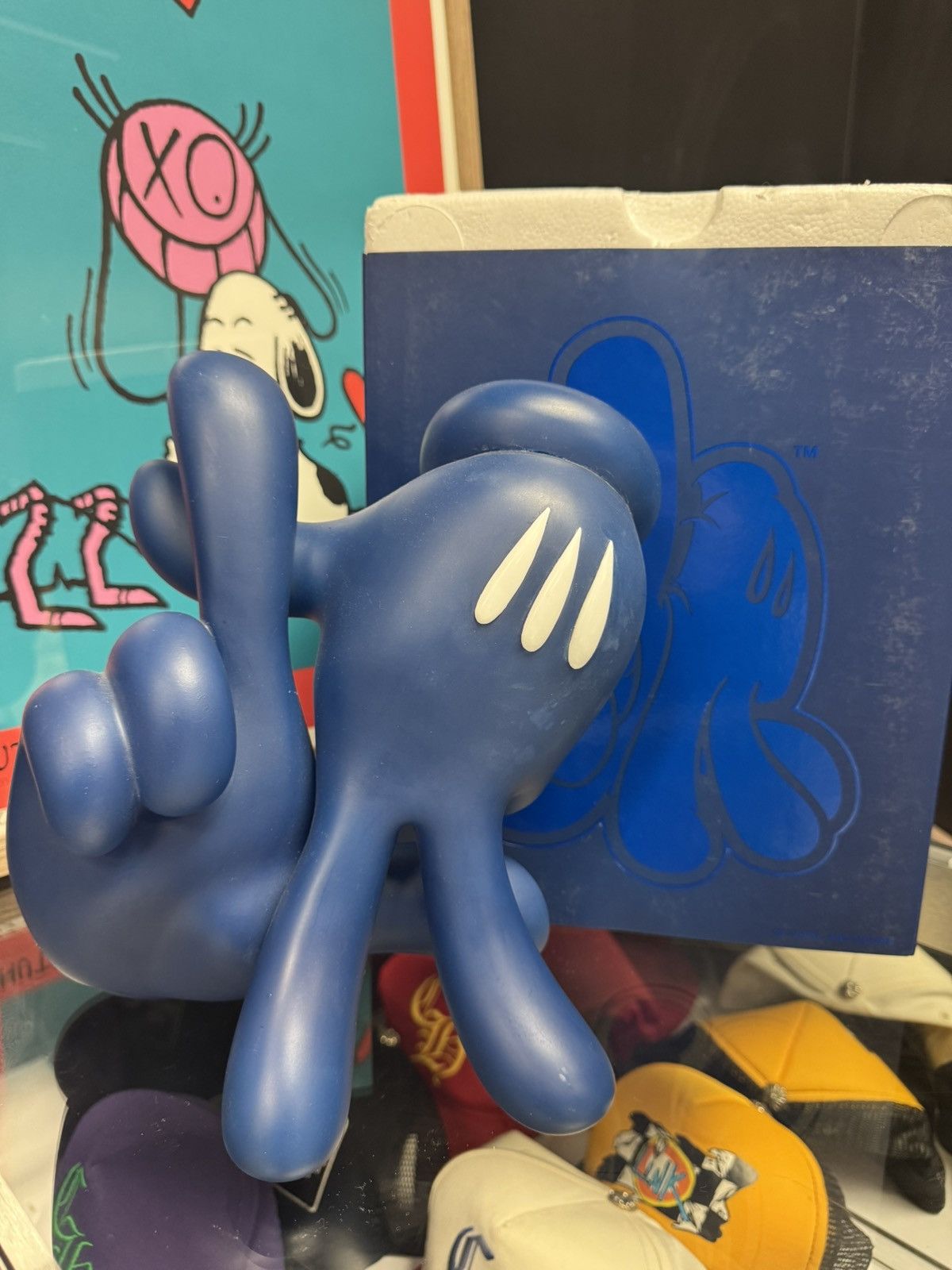 Other Slick OG “LA HANDS” 11” Vinyl Figure Blue Size ONE SIZE - 1 Thumbnail