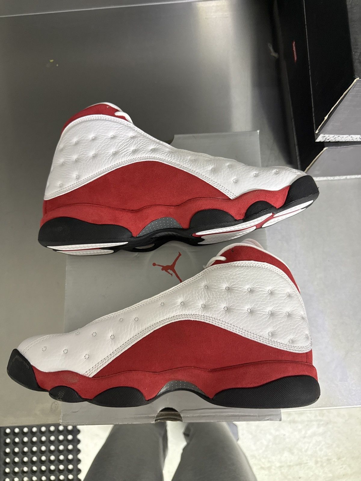Jordan Brand Jordan 13 og chicago Size US 11 / EU 44 - 2 Thumbnail