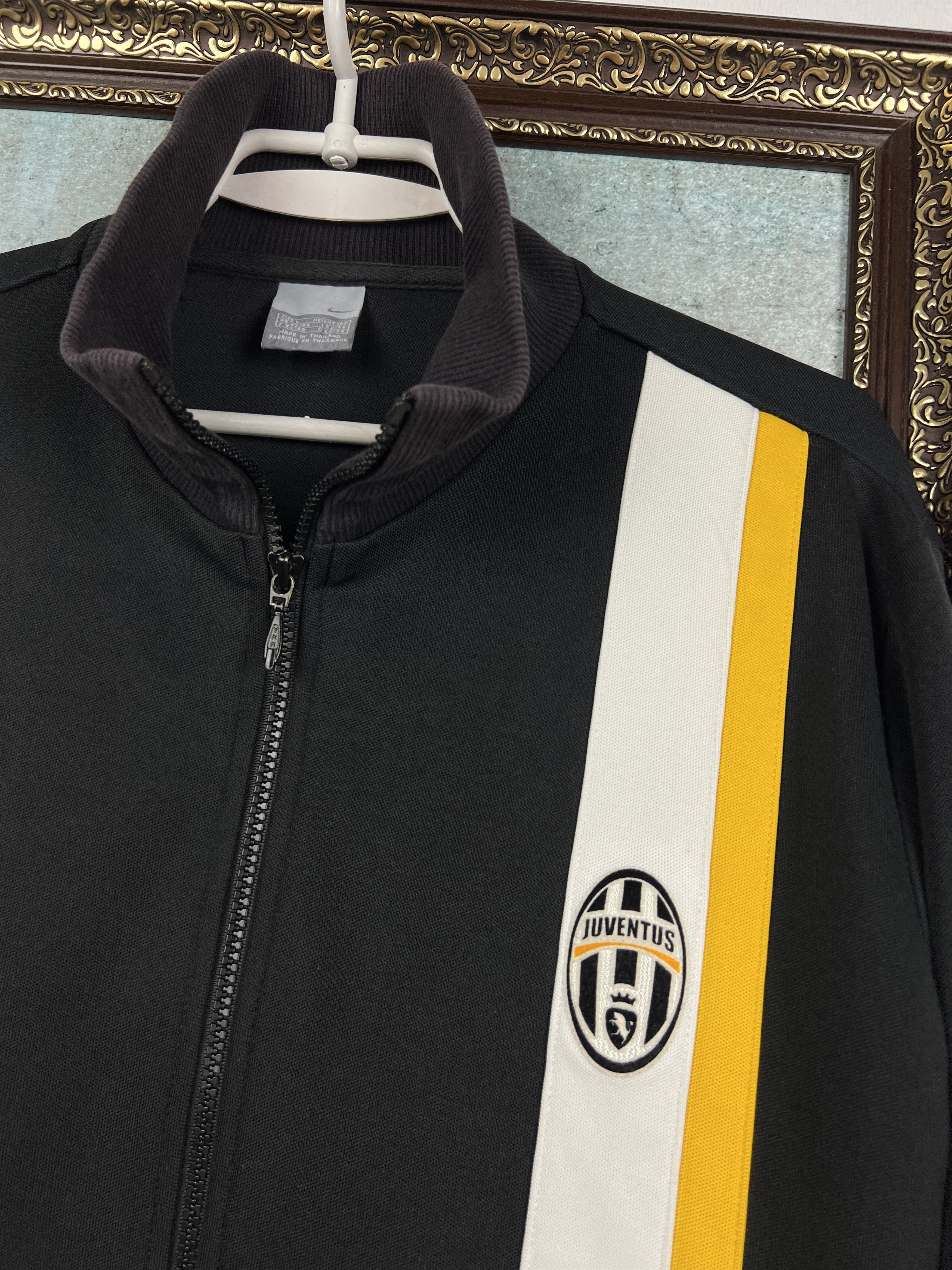 Nike Vintage Juventus Football Jacket Soccer Maglia Track Top Zip Size US L / EU 52-54 / 3 - 3 Thumbnail